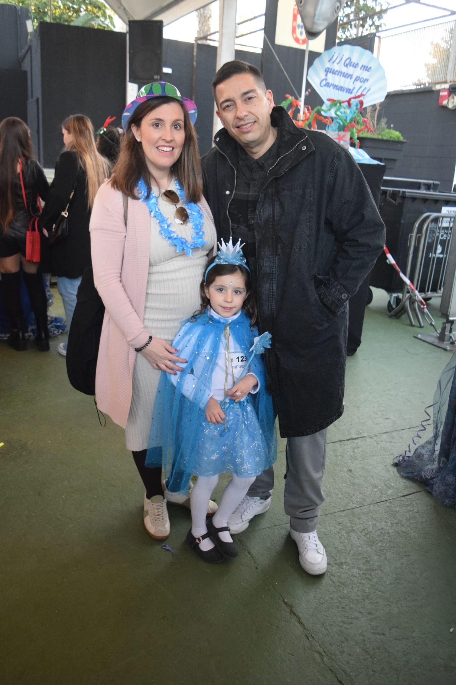 El concurso de carnaval infantil disfraza el Auditorio de la Marina con motivos de circo