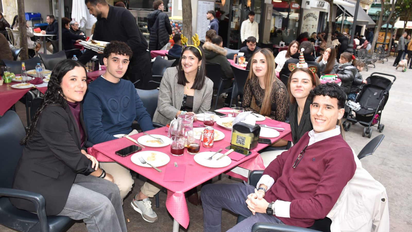 Los ceutíes disfrutan de una Tardebuena que ya es más que una tradición