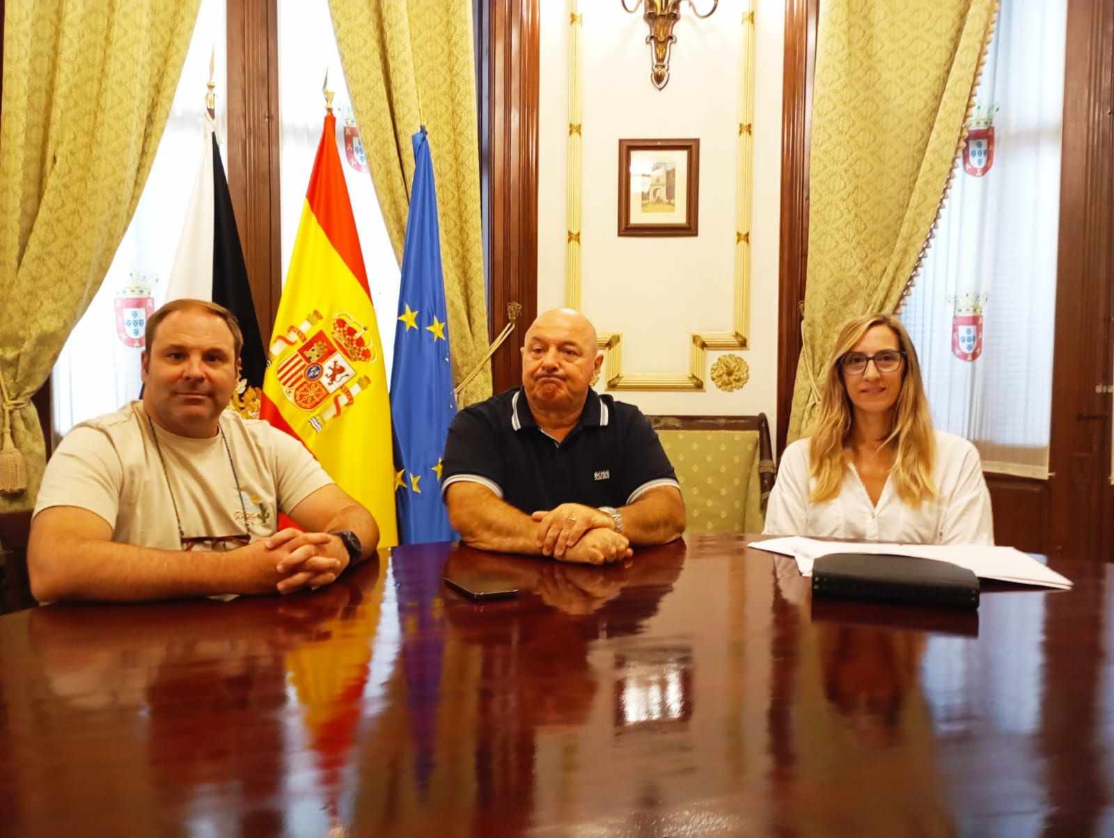 El director general de Deportes, Sergio Aguilera, el Consejero Nicola Cecchi y la gerente del ICD, Araceli García