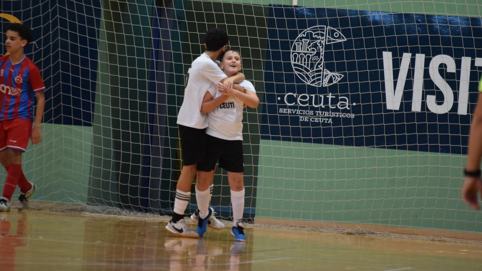 El Deportivo celebra uno de los goles