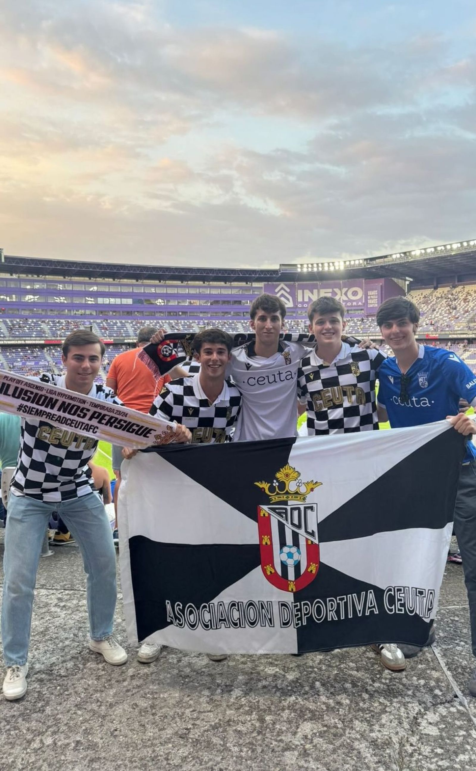Frente Sevillano, el latido que no entiende de kilómetros: El Ceuta nunca camina solo