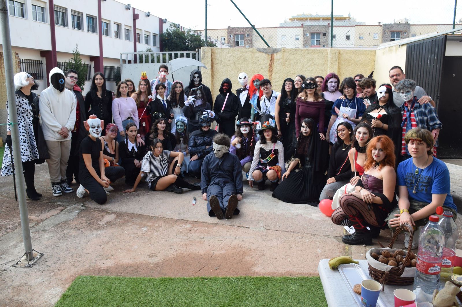 FOTOGALERÍA | Halloween y La Mochila se unen en la Escuela de Arte de Ceuta