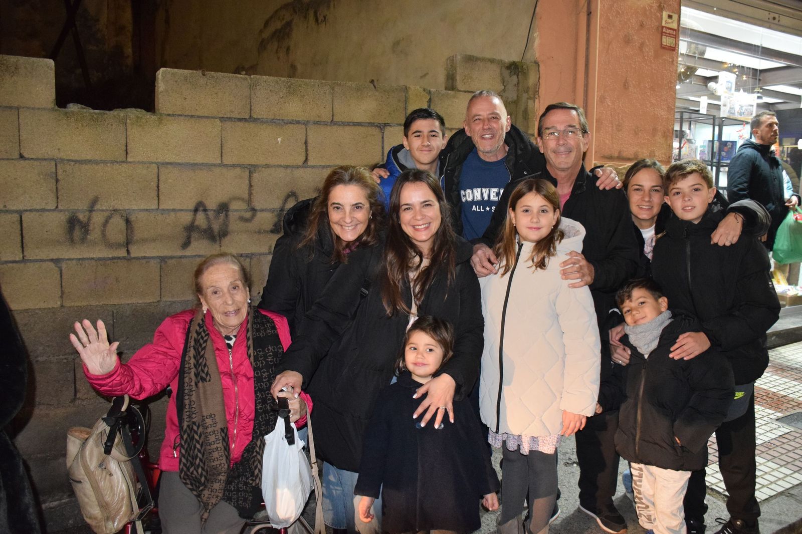 Los ceutíes se emocionan con la llegada de los Reyes Magos