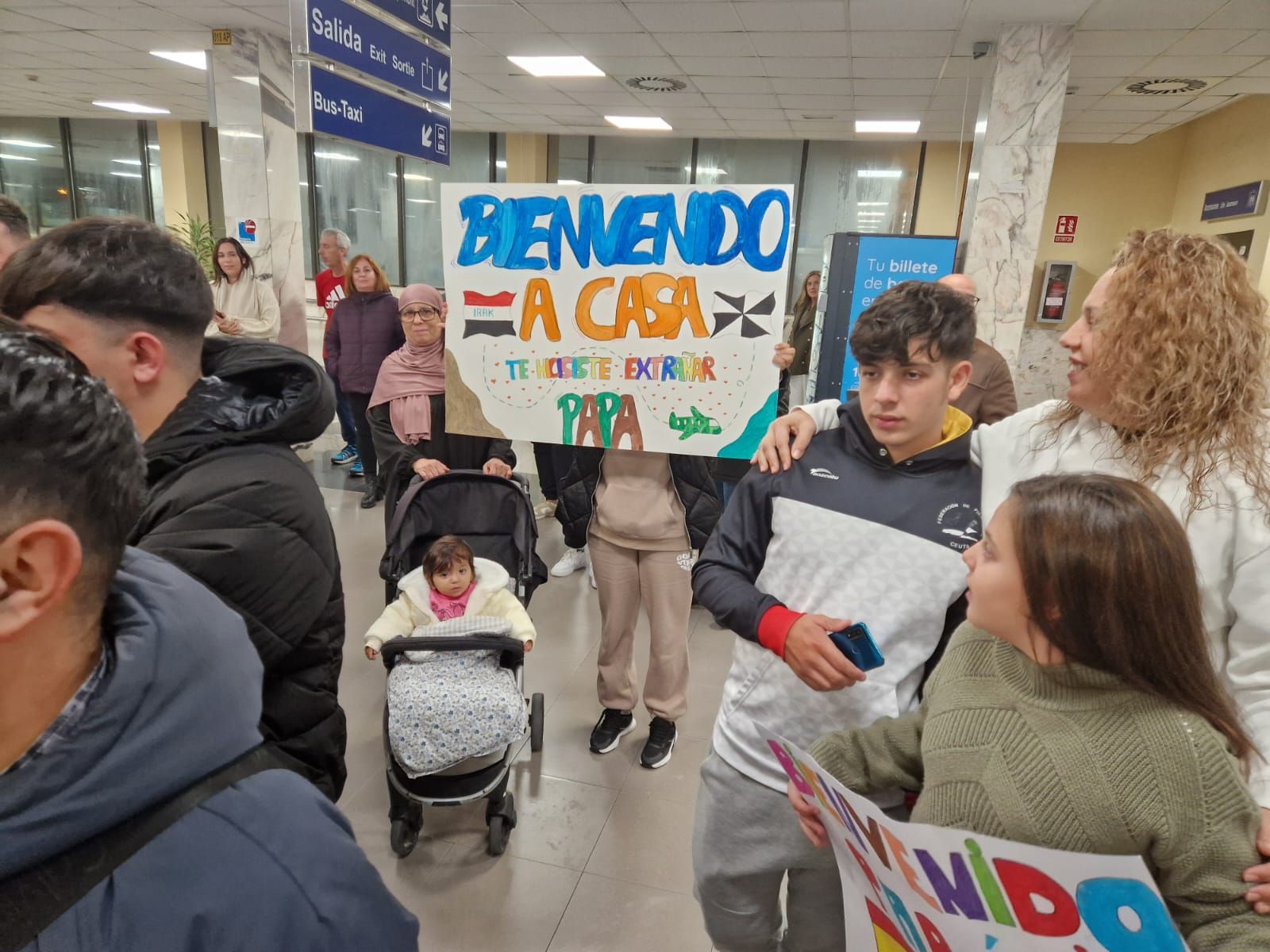 FOTOGALERÍA | De Irak a los brazos de su gente: fotogalería del regreso de la COMGECEU