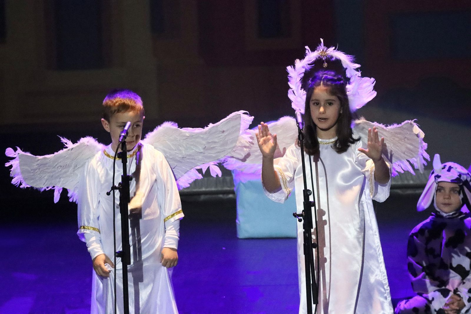 La Navidad perdura en el Revellín con una nueva muestra de belenes