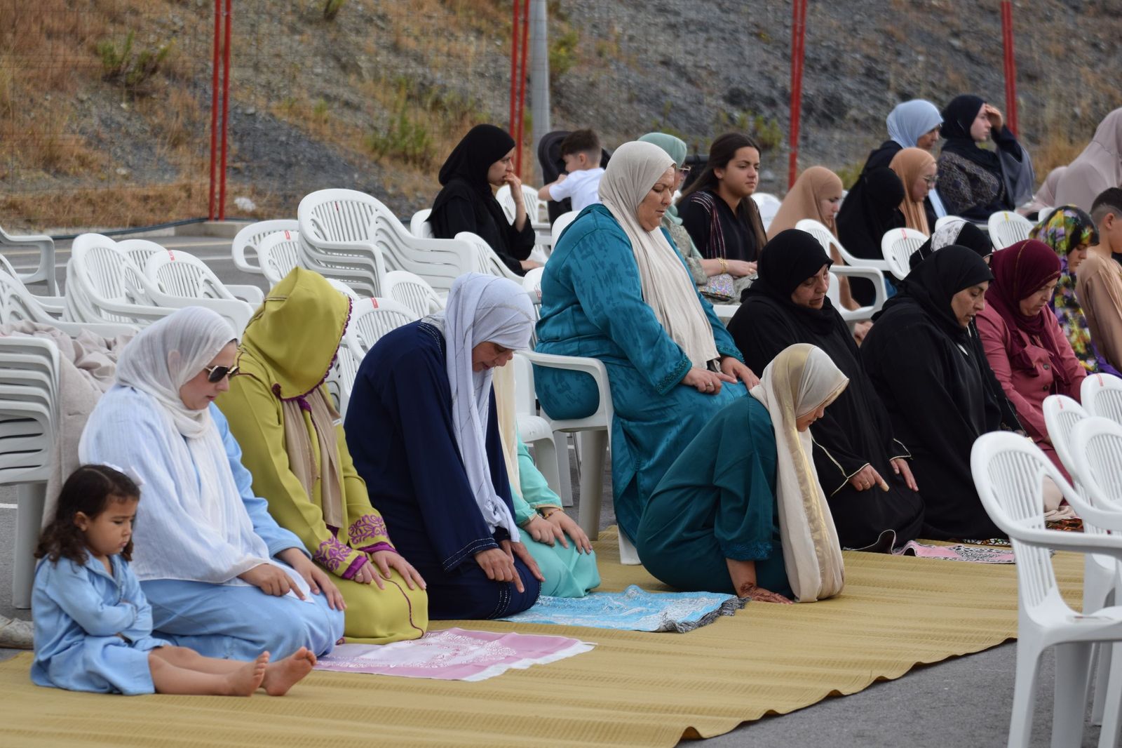 Devoción y respeto en otro rezo multitudinario en Ceuta