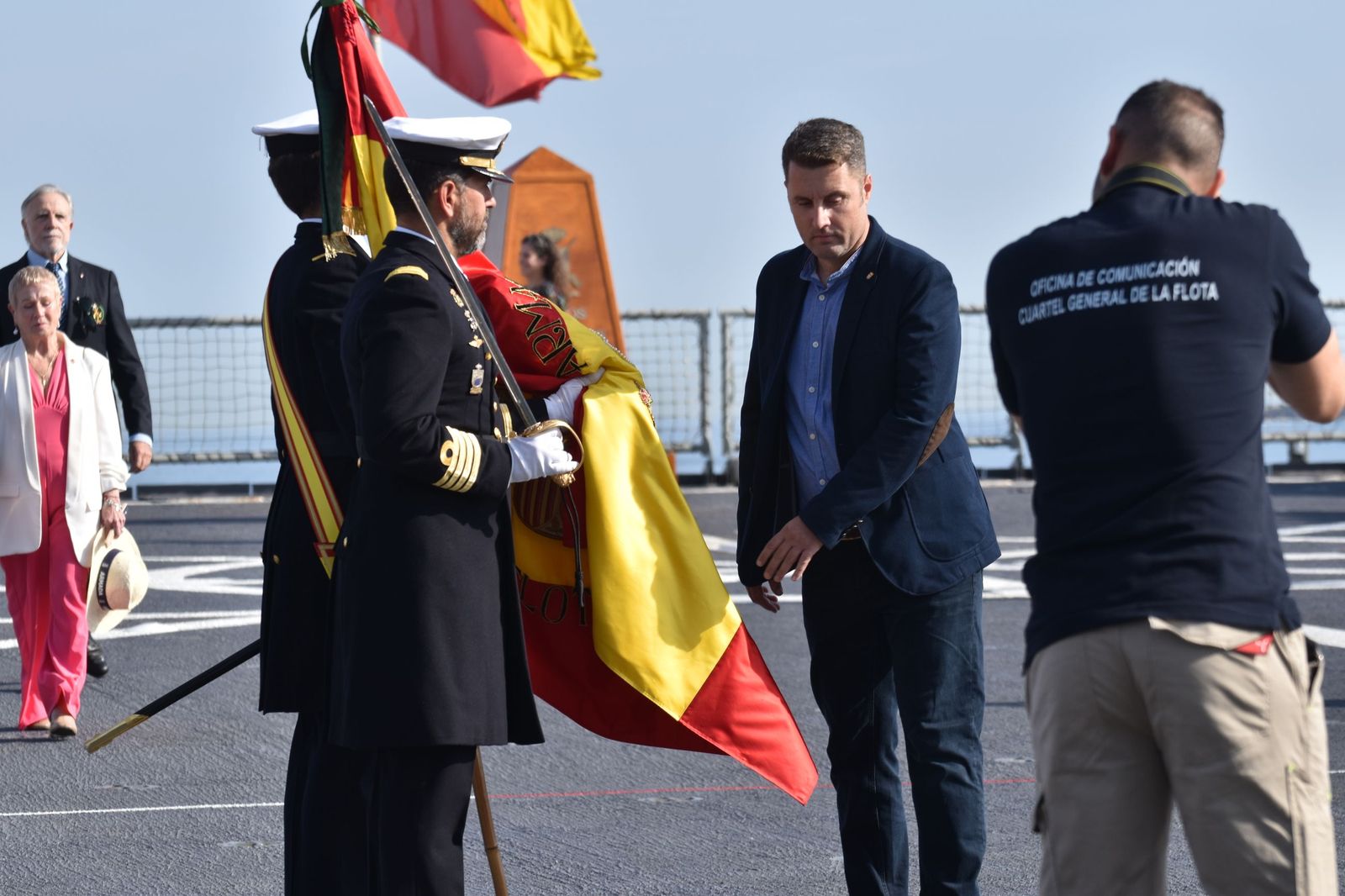 Emotiva jura de bandera a bordo del 'Castilla'