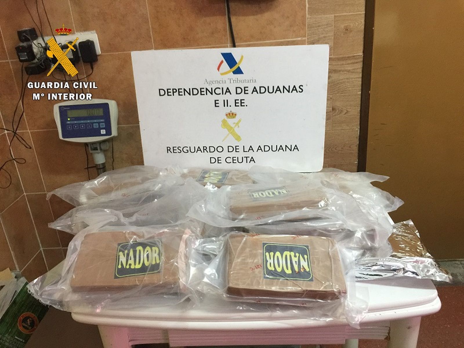Cocaína incautada en el puerto de Ceuta/FOTO GUARDIA CIVIL/ARCHIVO