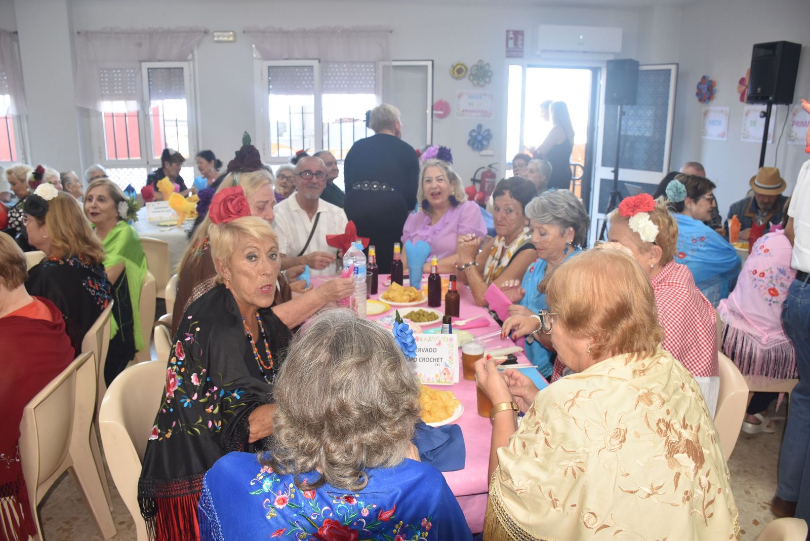 Villajovita se viste de feria para celebrar la primavera junto a sus mayores
