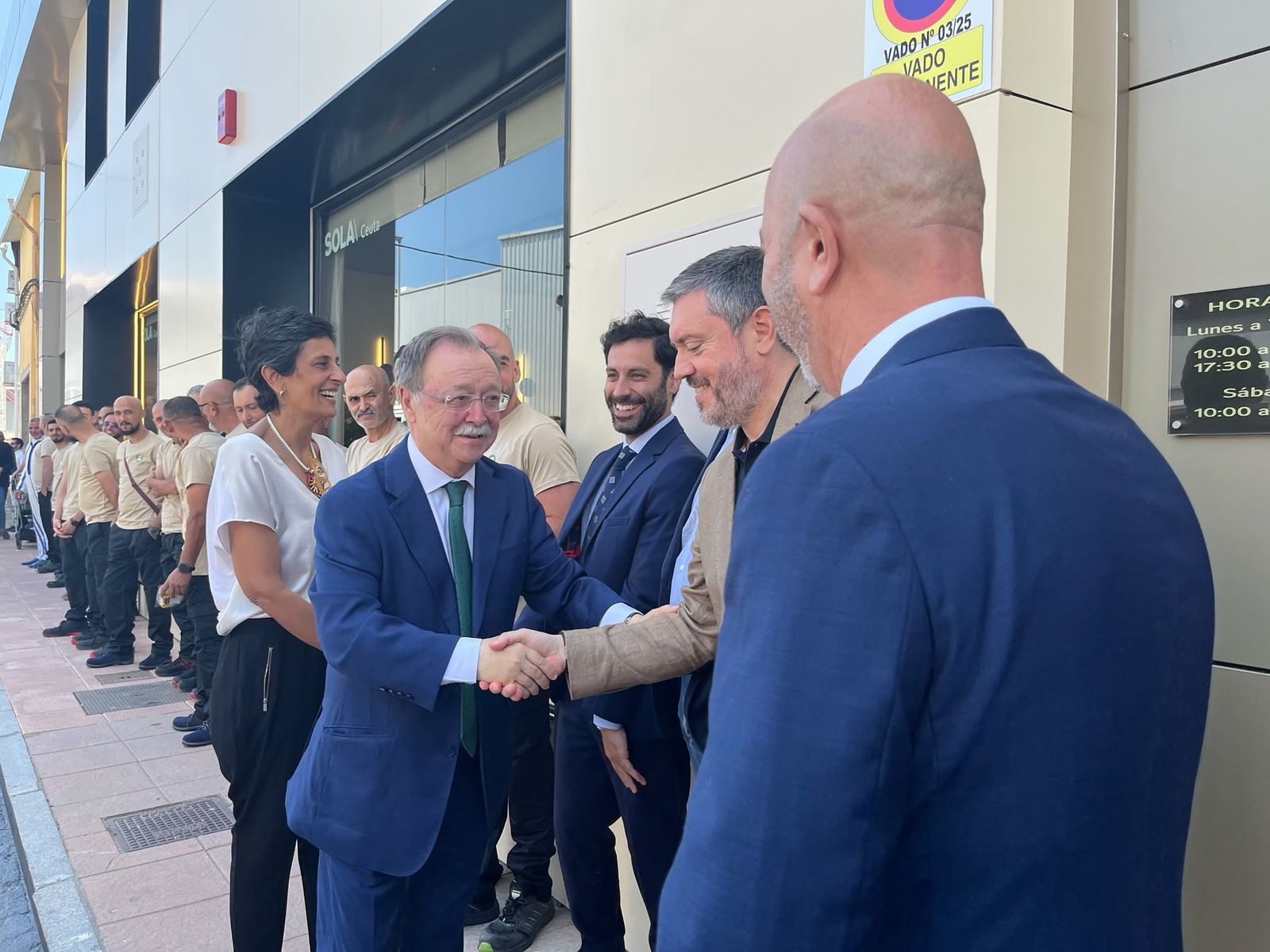La ciudad da la bienvenida a la ampliación de MuecoCeuta en un acto de gran pompa