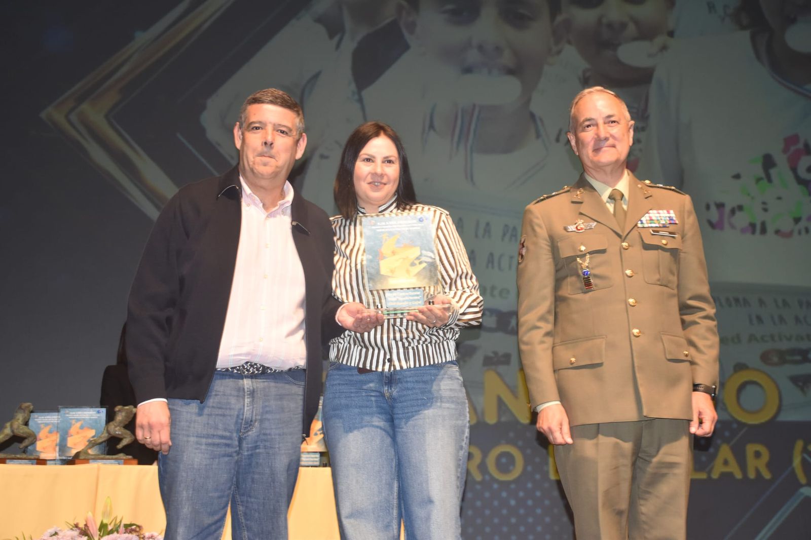 Ceuta ensalza el talento, esfuerzo y futuro de sus “héroes entre dos mares”