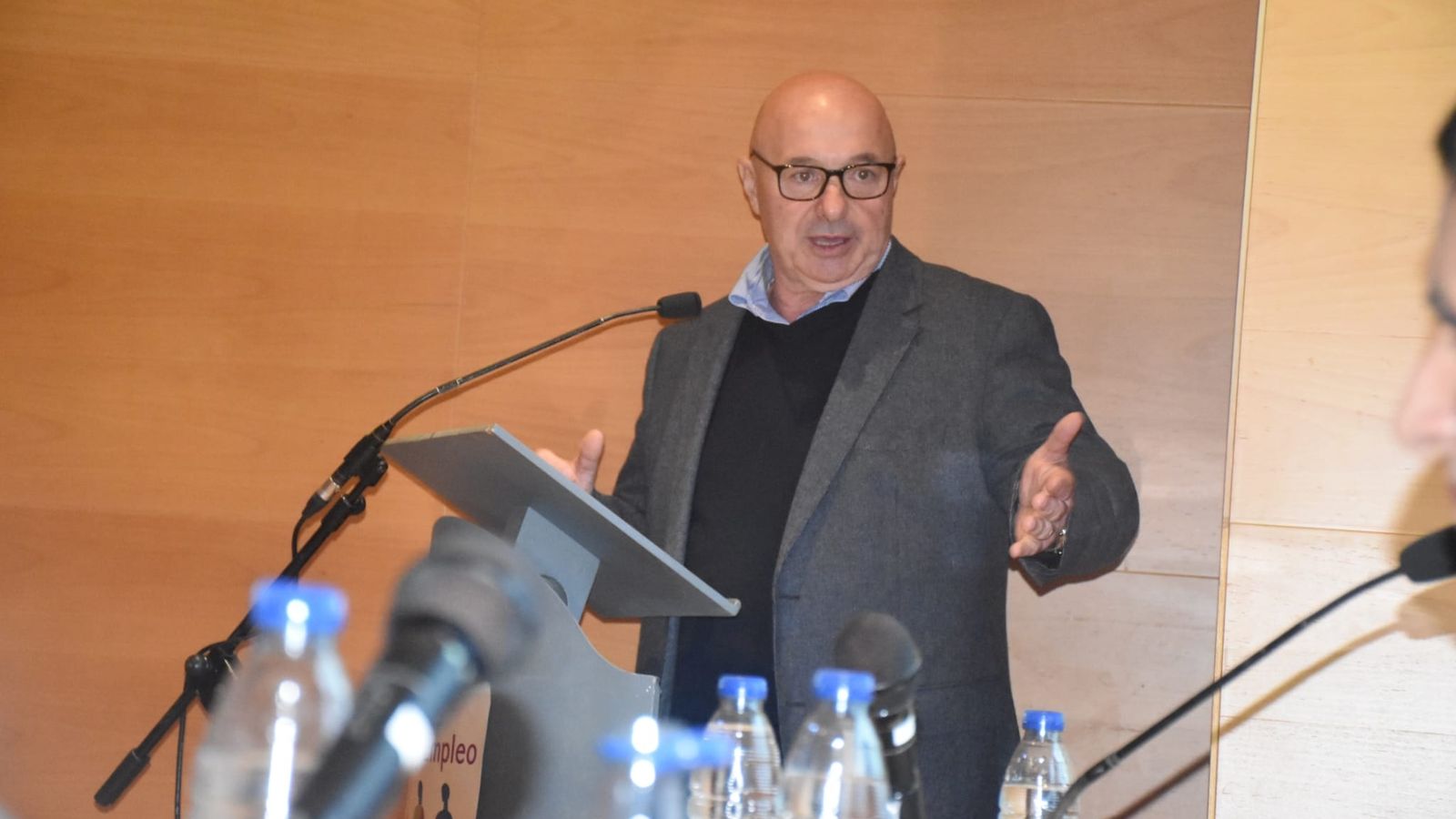 El II Foro Mujer y Empleo en Ceuta aborda formación, brecha laboral y medidas para mejorar la empleabilidad femenina.