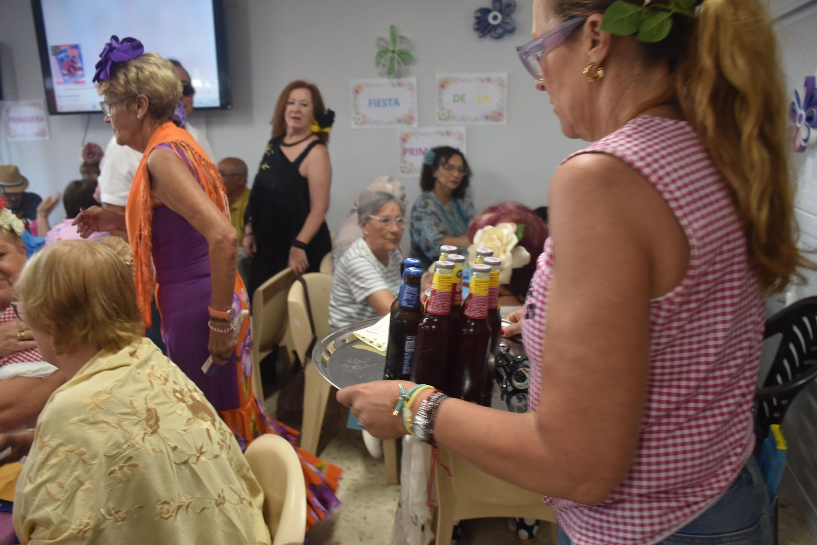 Villajovita se viste de feria para celebrar la primavera junto a sus mayores