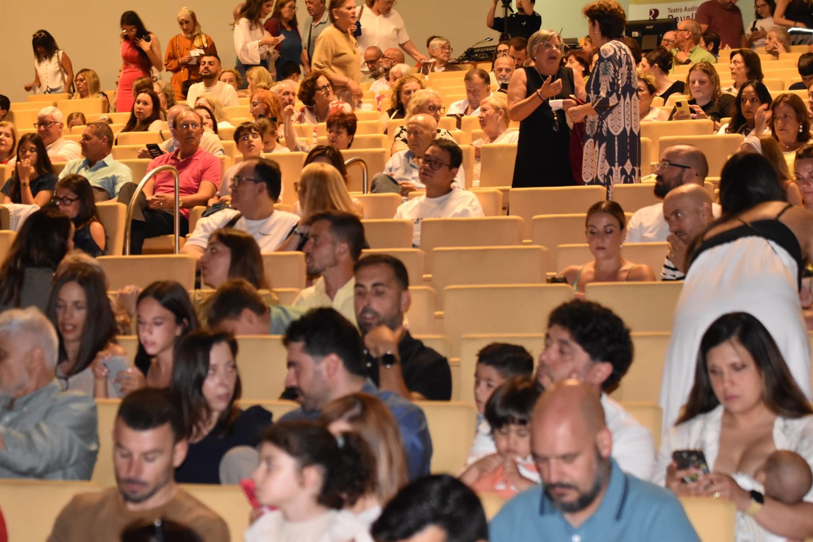 Allegro conquista al público del Auditorio del Revellín con ‘A tu vera’