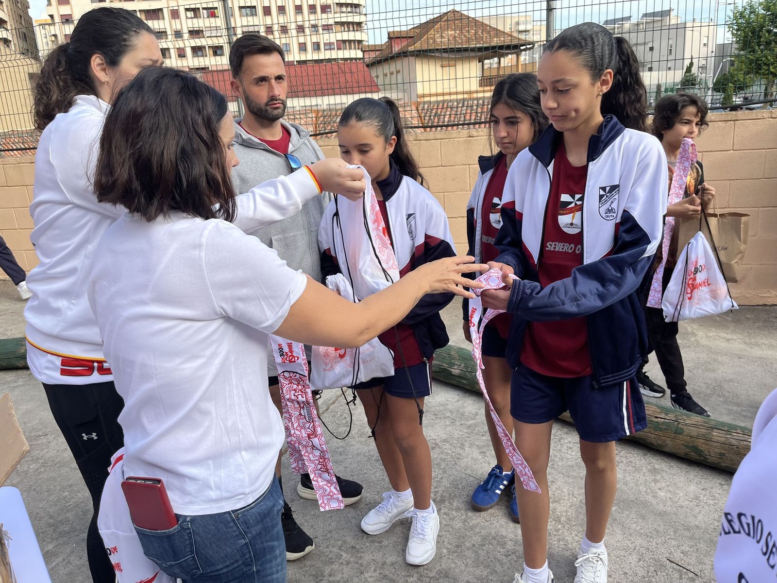 El ‘Desafío de los 300’ convierte Ceuta en una fiesta escolar de esfuerzo, compañerismo y superación