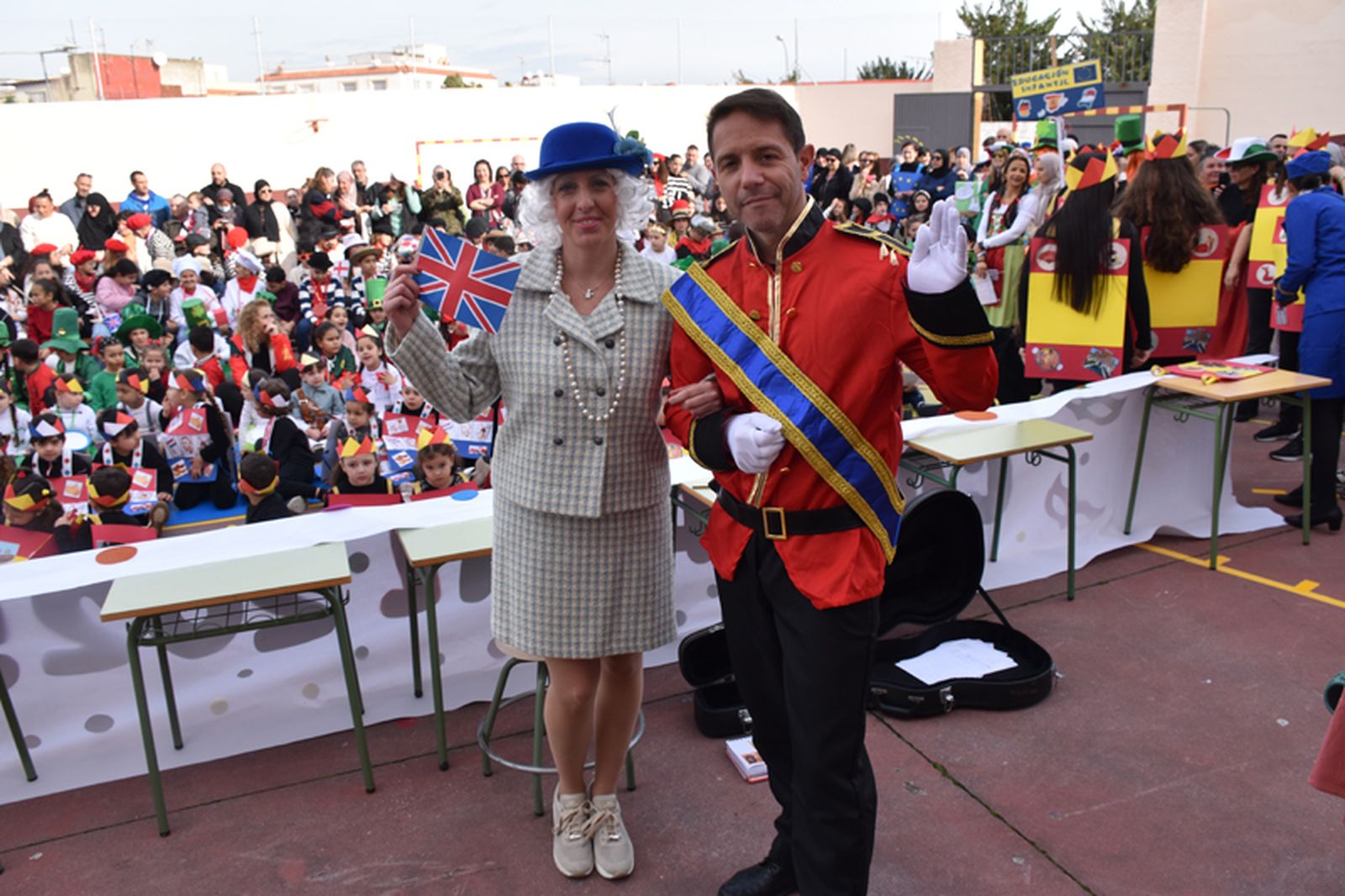 Pasacalles del Colegio Valle-Inclán. / FOTO NICOL'S