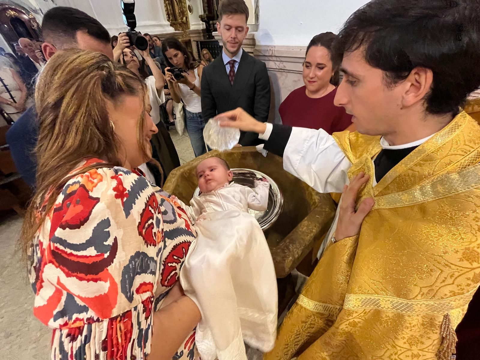 Martina, otra ceutí bautizada en el Santuario de África