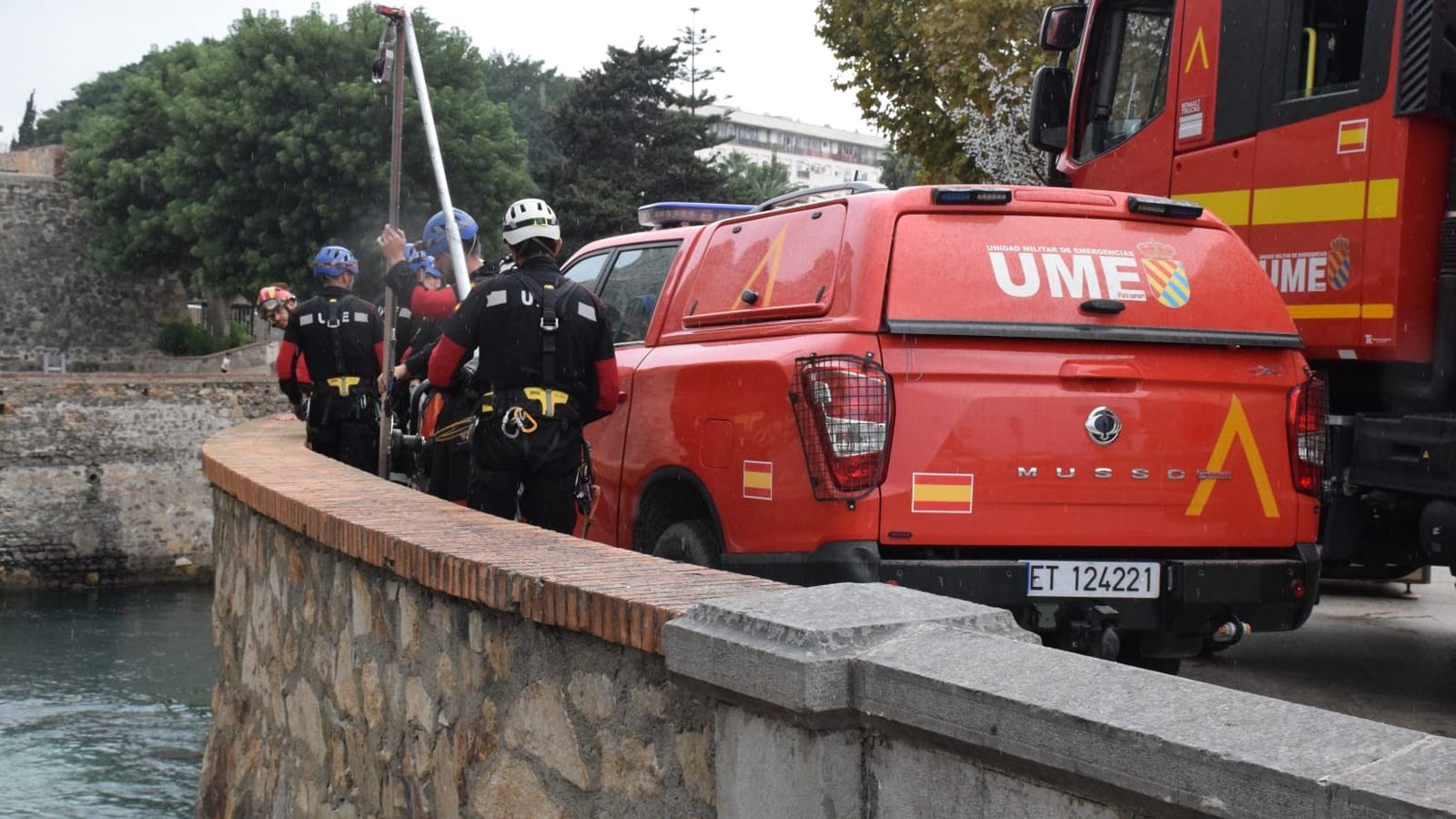 La UME, desplegada en el Puente del Cristo
