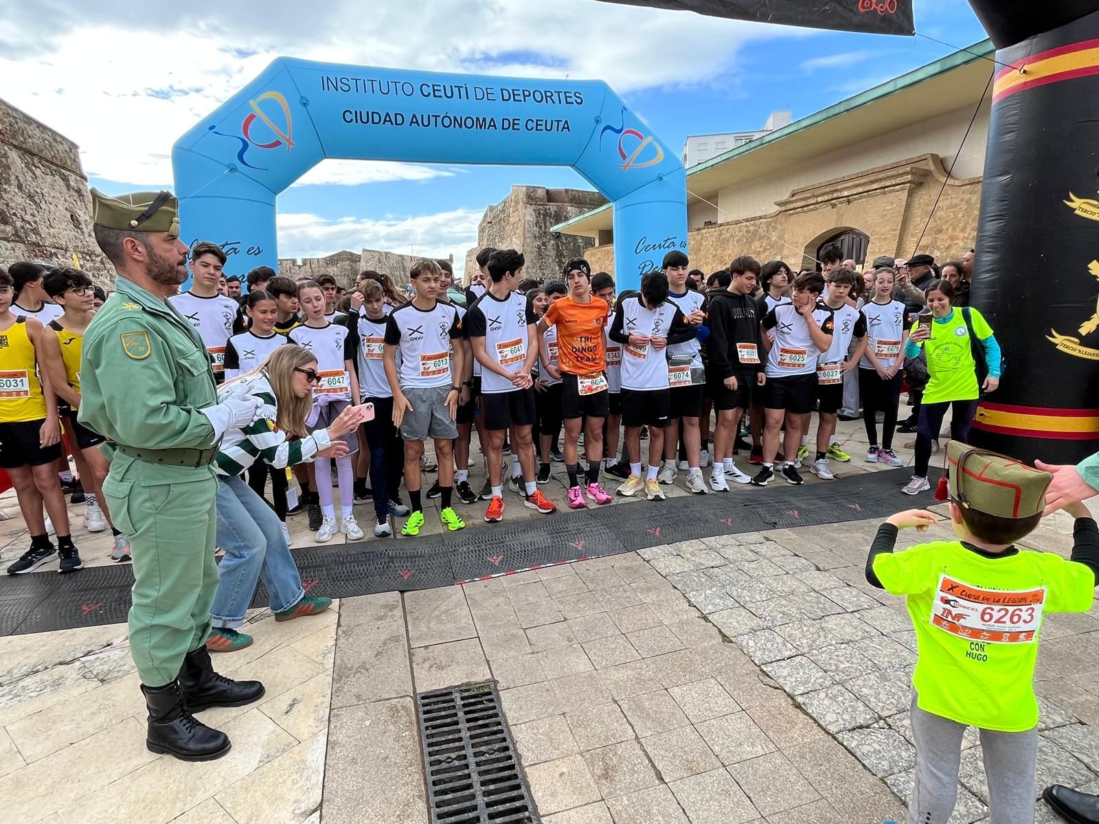 La previa y el inicio de la X Cuna de la Legión a través del objetivo de Reduan