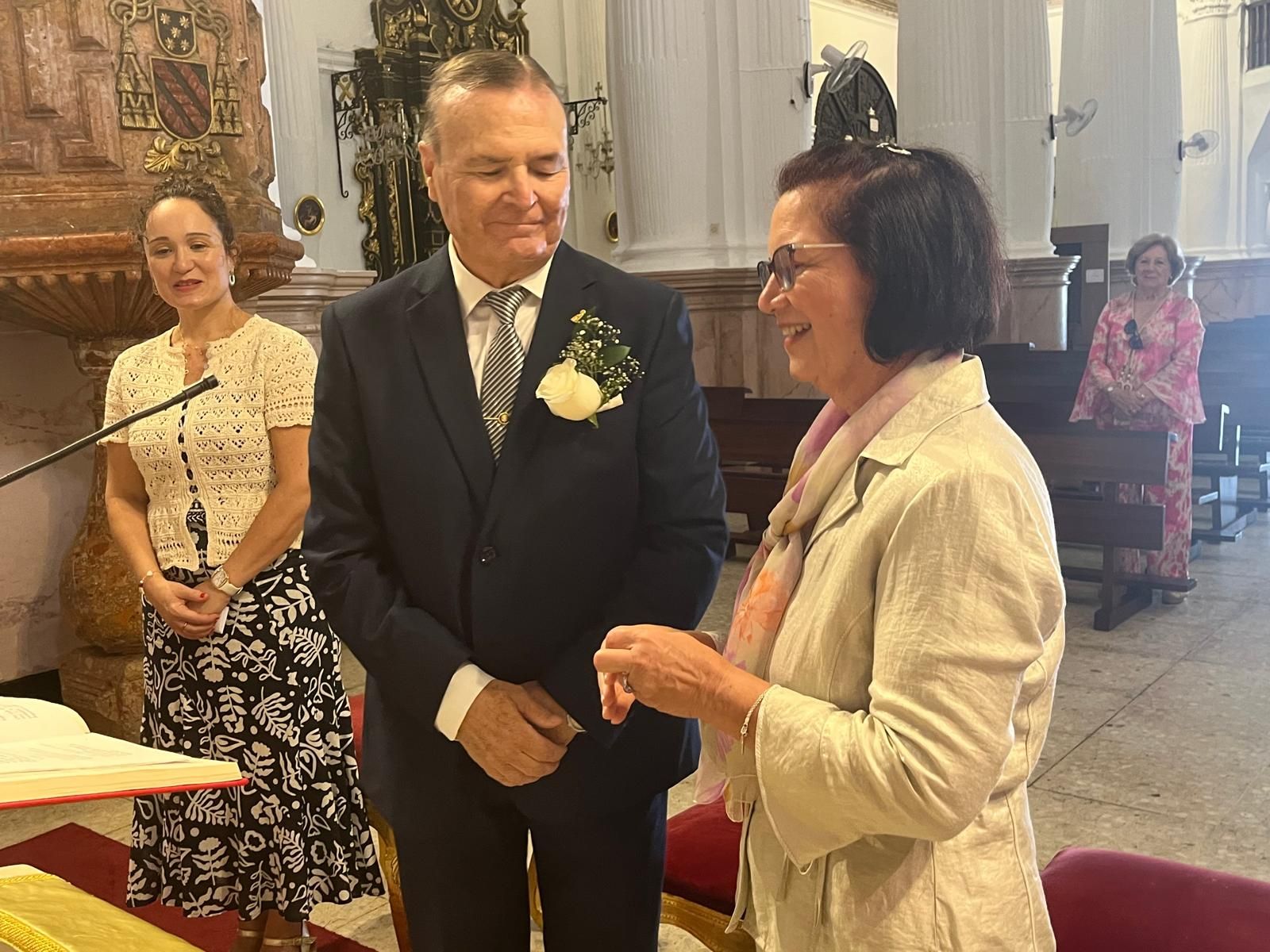 Boda de oro en el Santuario de Nuestra Señora de África de Pedro y Pepi