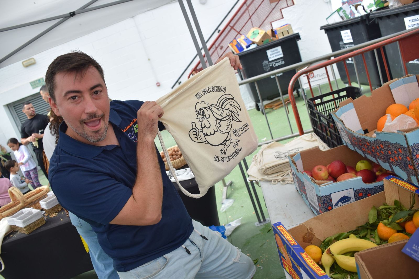 Ceuta celebra un Día de la Mochila multitudinario bajo un ambiente festivo y familiar Ceuta celebra un Día de la Mochila multitudinario bajo un ambiente festivo y familiar