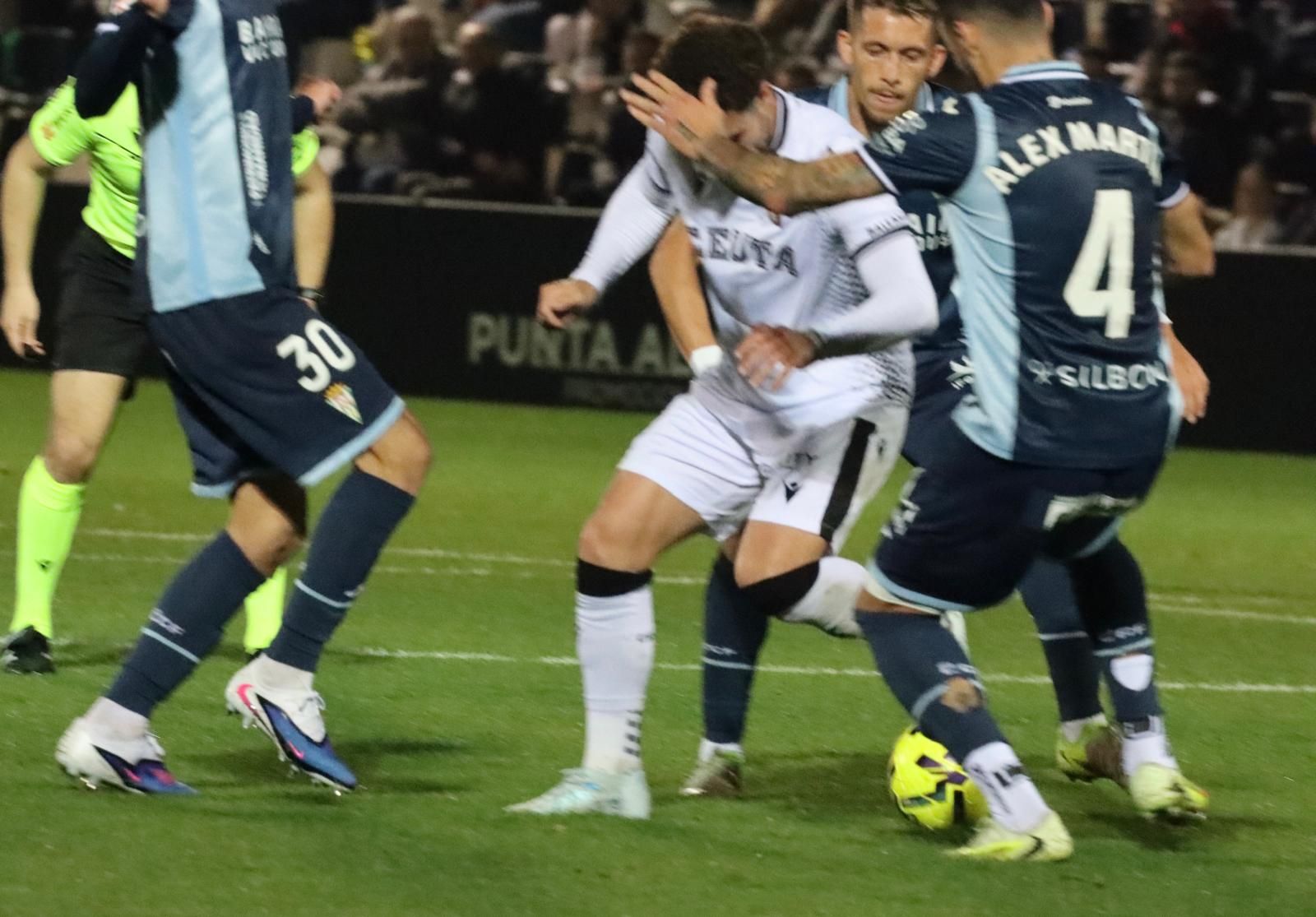 Las mejores imágenes del AD Ceuta – Córdoba CF en el Alfonso Murube