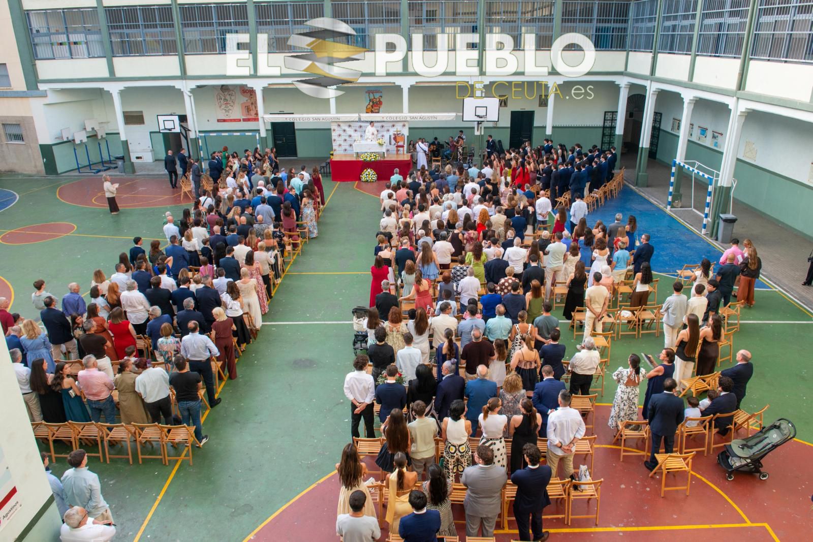 El curso de Segundo de Bachillerato de los Agustinos se gradúa