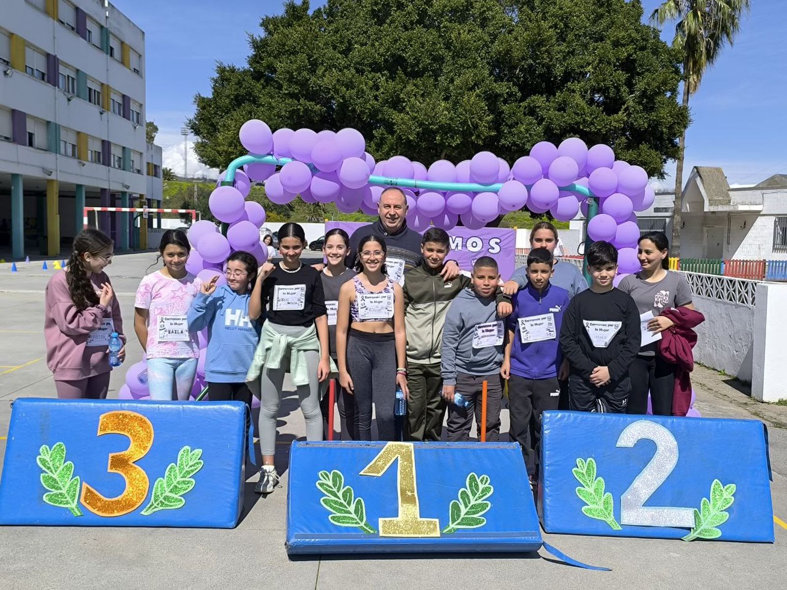 El 'Rey Juan Carlos I' corre por la igualdad