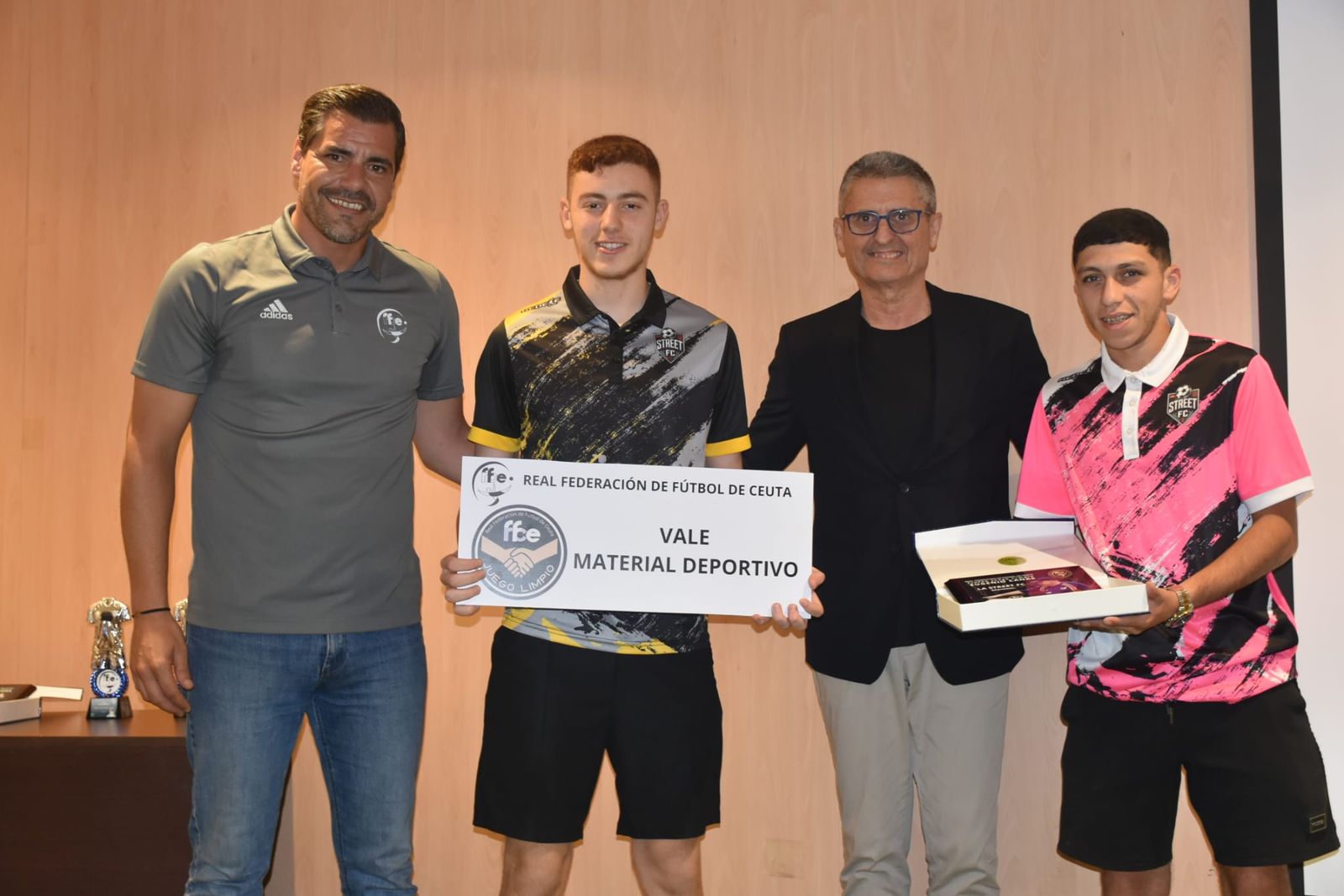 La Federación pone rostro a los valores que hacen grande al fútbol ceutí
