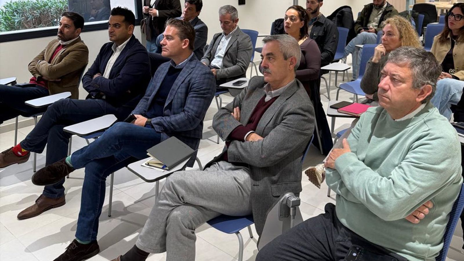 Imagen de los empresarios invitados a la jornada