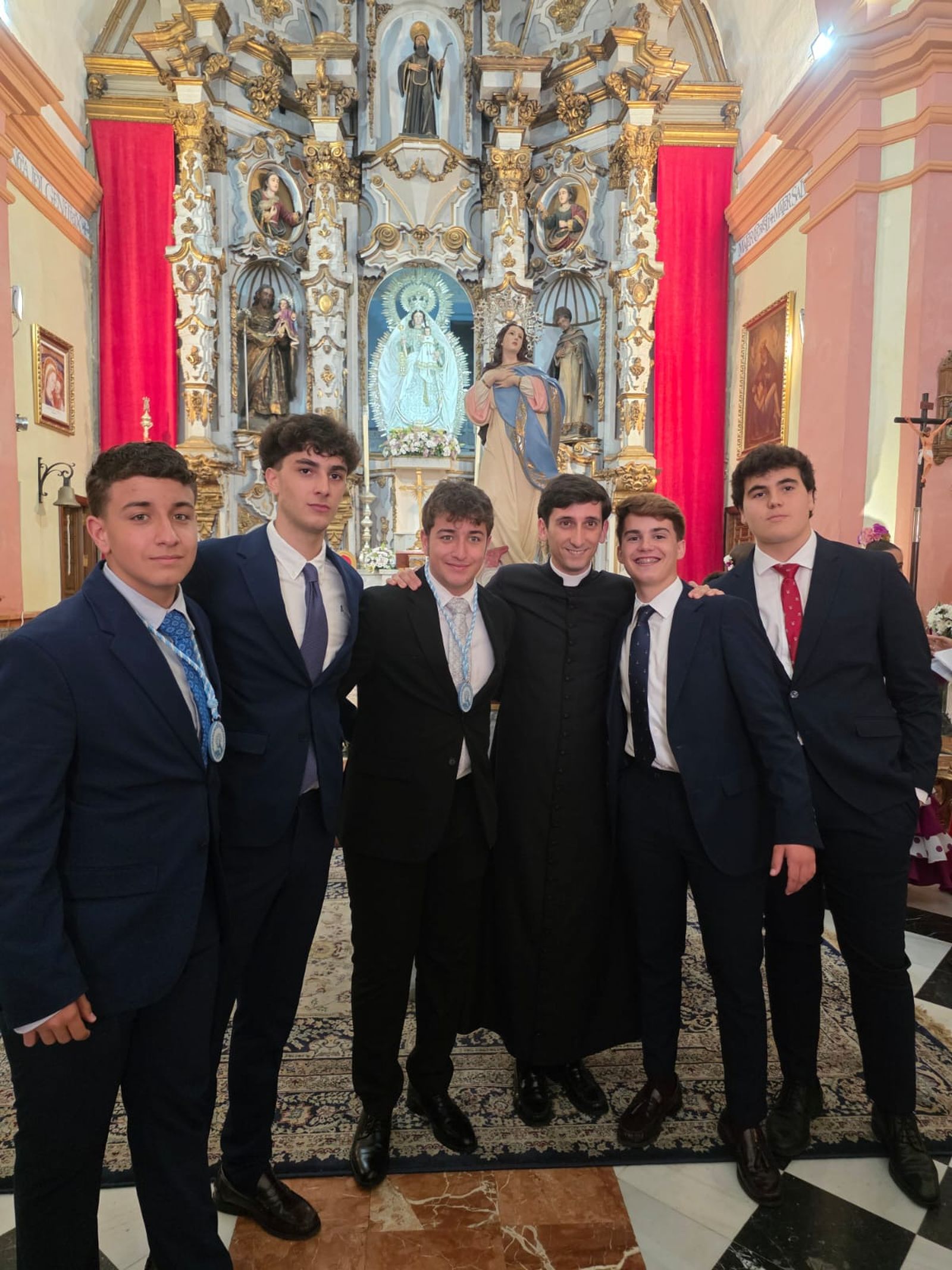 El Colegio La Inmaculada lleva la romería de Los Remedios al centro de Ceuta
