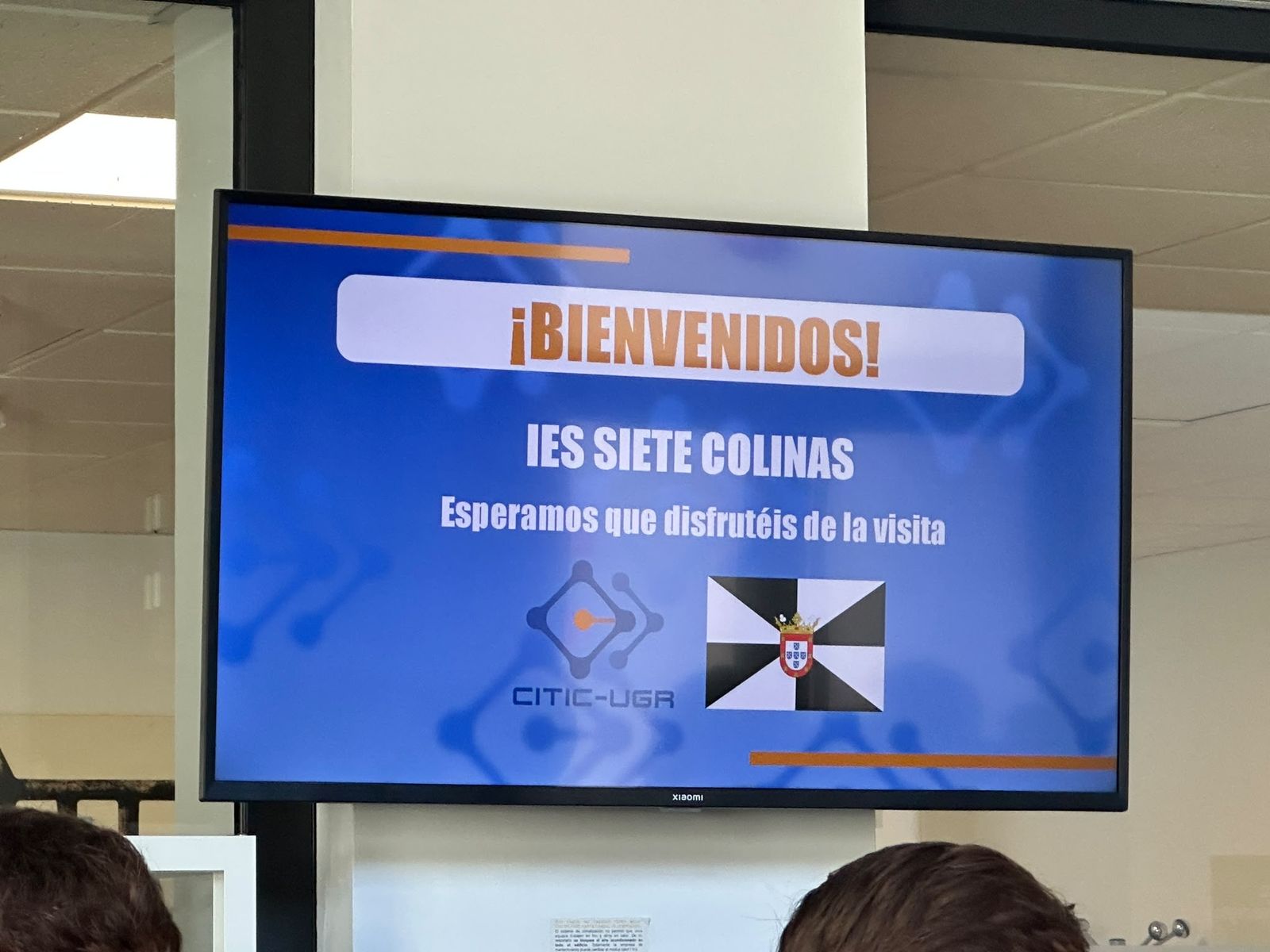 El alumnado del IES Siete Colinas visita los laboratorios de investigación del CITIC de la Universidad de Granada