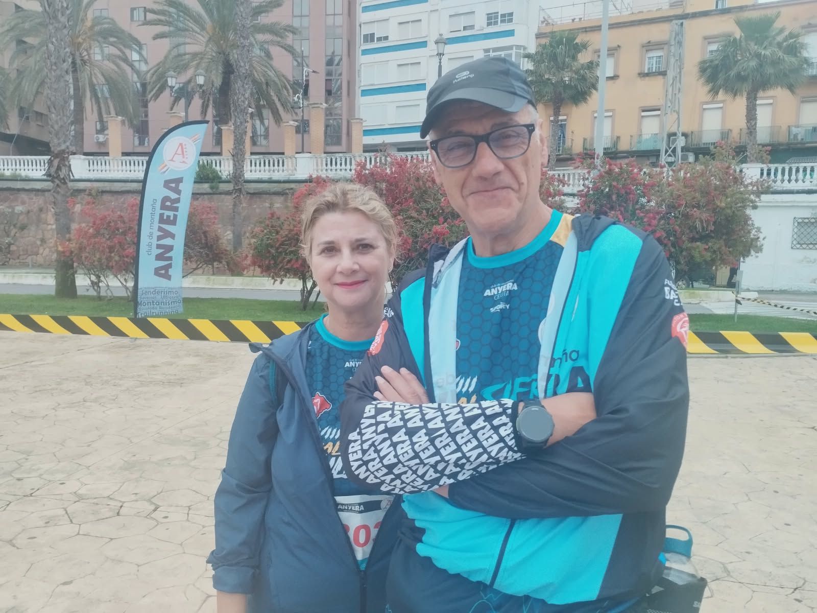 Participantes en la 'Vuela a Ceuta Andando'