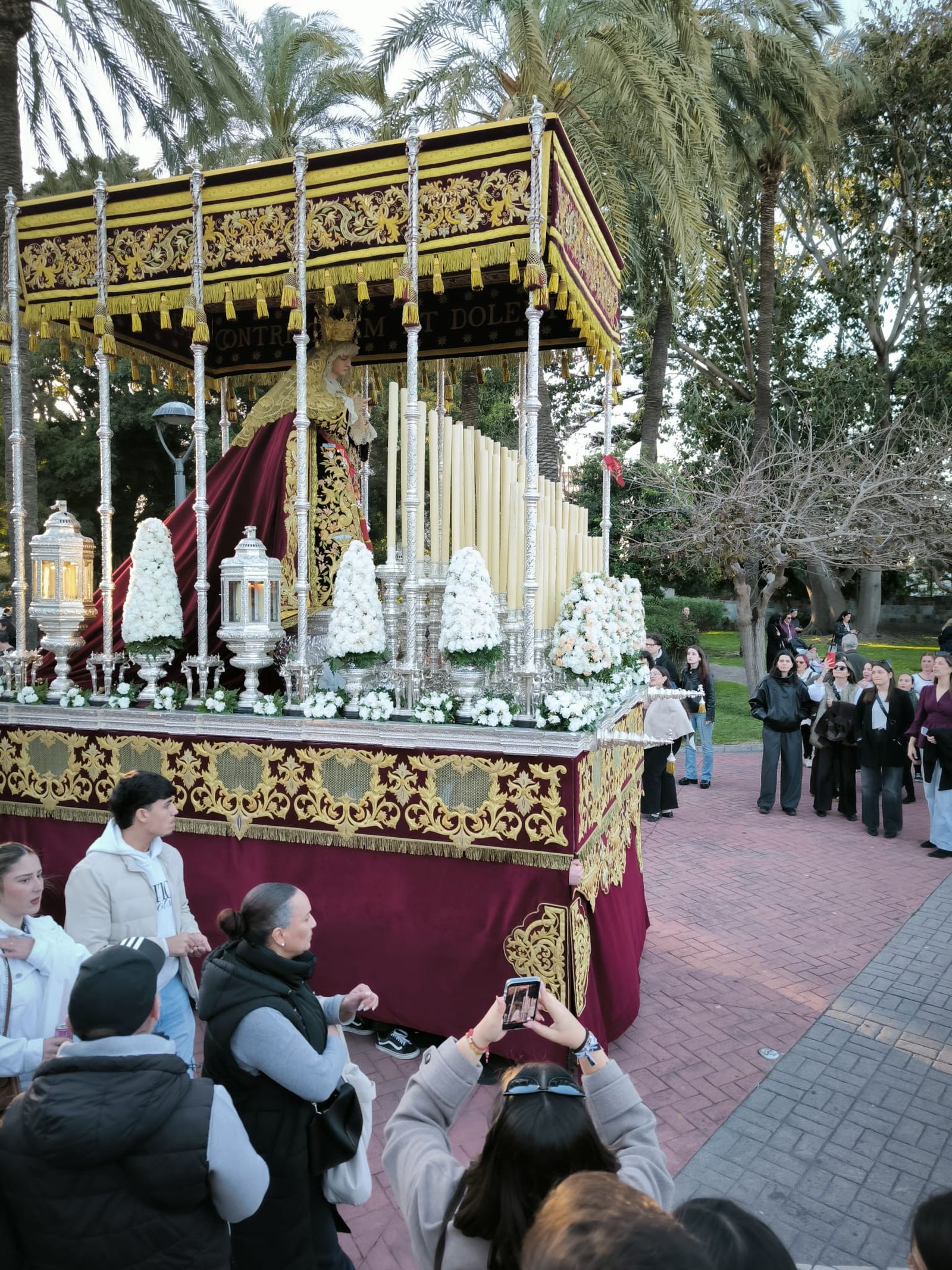 El Medinaceli y María de los Dolores: esencia pura de Ceuta en plena primavera