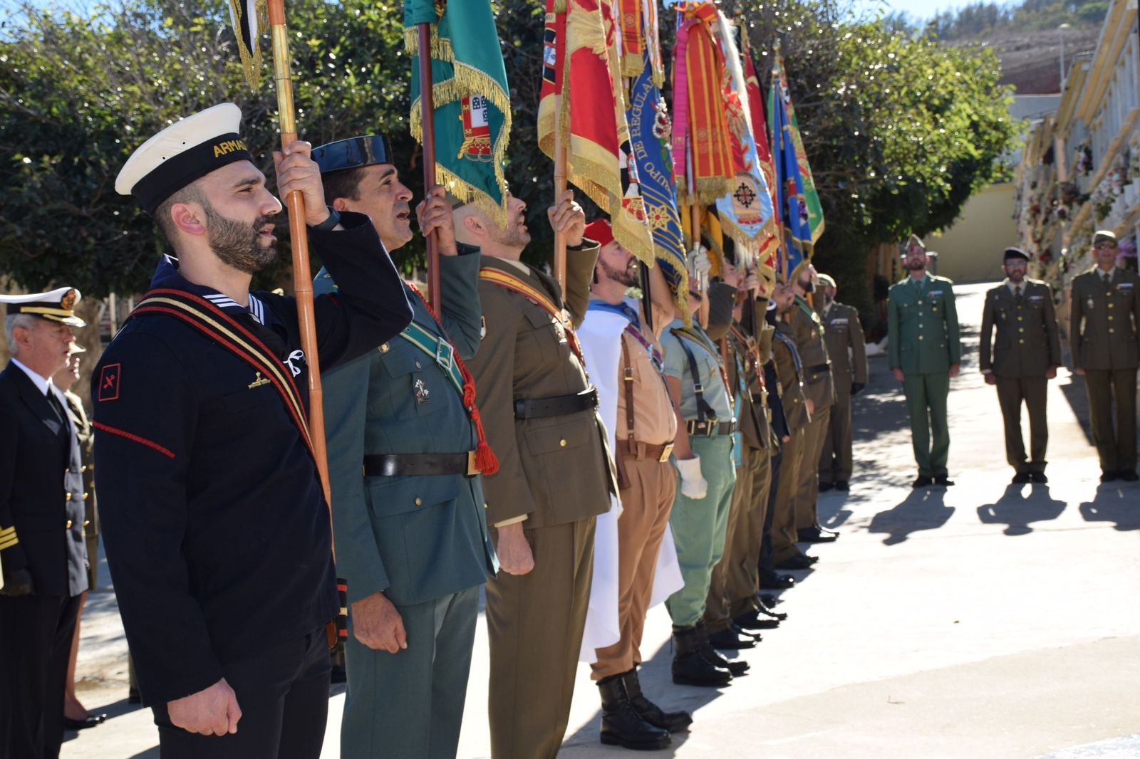 Así ha sido el homenaje a los militares fallecidos