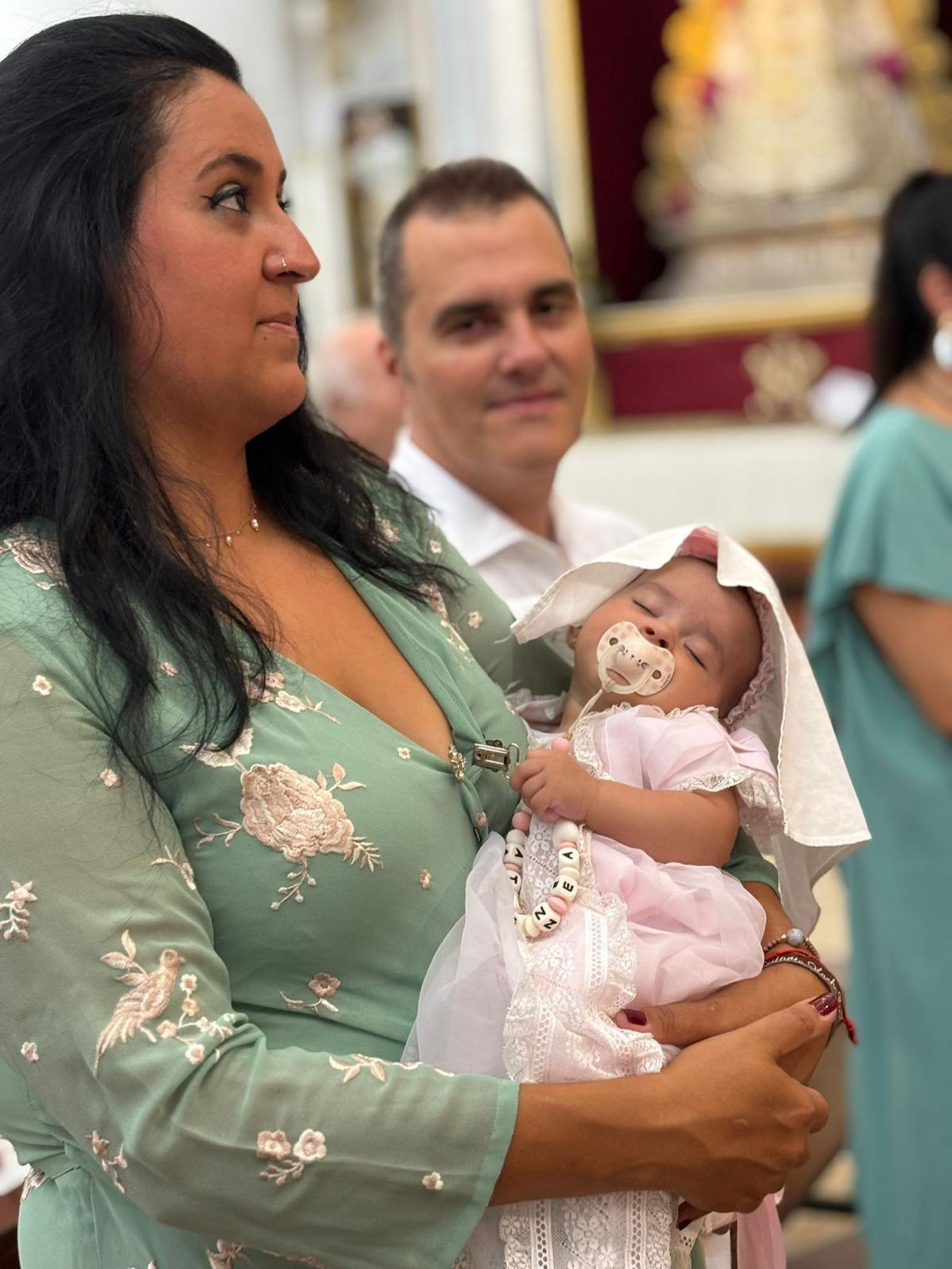 Atenea recibe el Sacramento del Bautismo en Santa Teresa