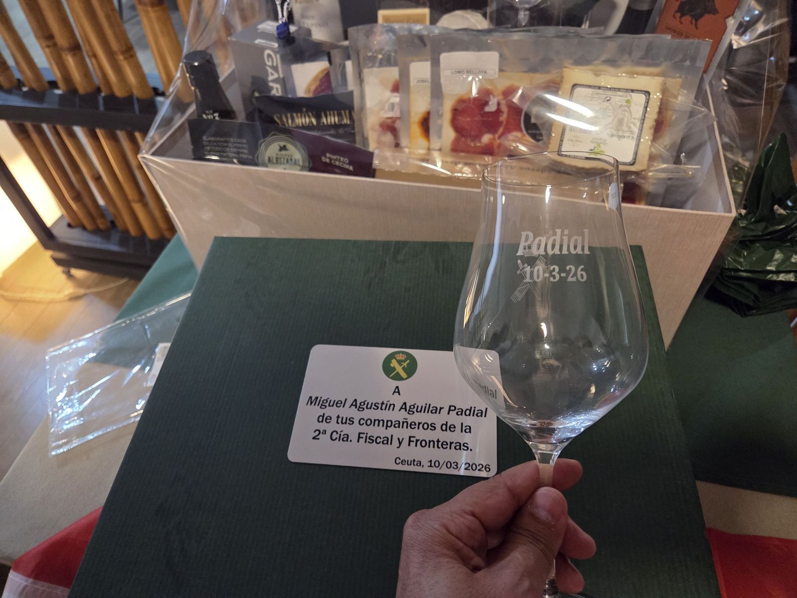 Emotivo homenaje a Miguel Agustín Aguilar Padial tras 36 años de servicio