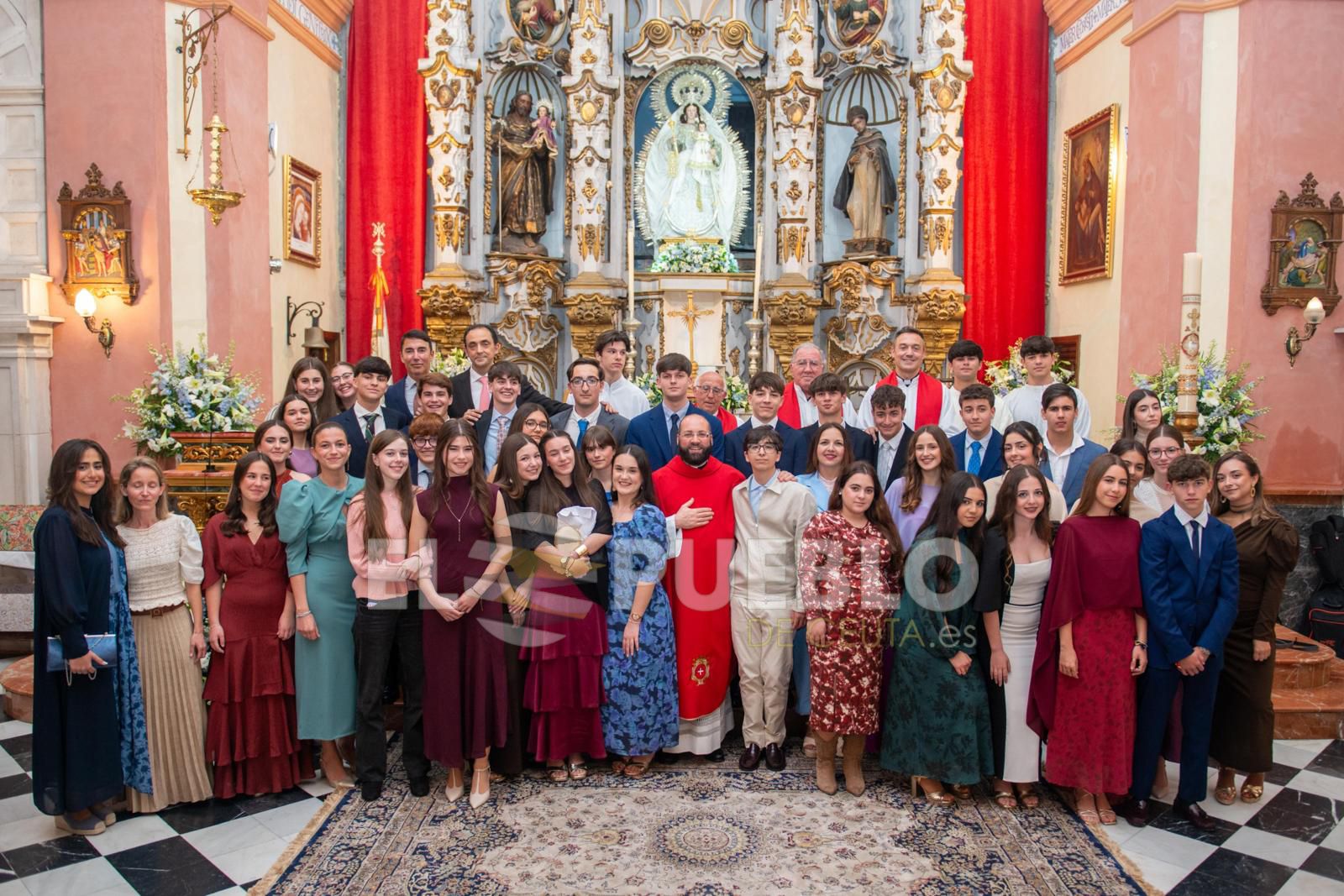 Confirmaciones en la Iglesia de Nuestra Señora de los Remedios