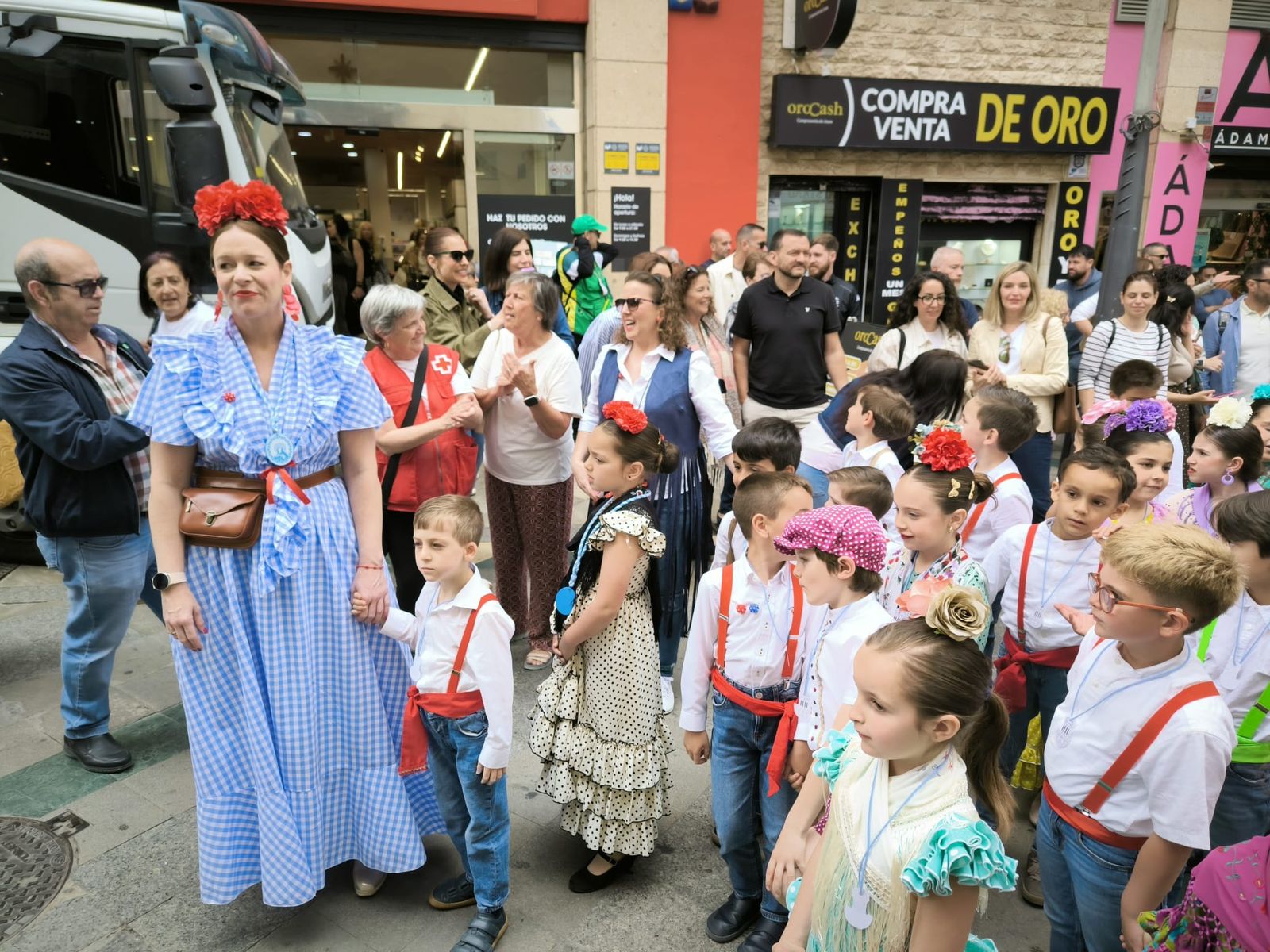 El Colegio La Inmaculada lleva la romería de Los Remedios al centro de Ceuta