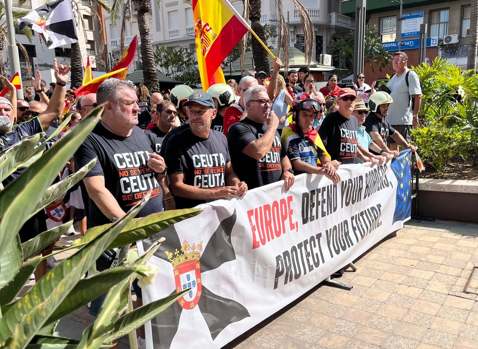 Ceuta se planta y exige respuestas y responsabilidades: “No somos ciudadanos de segunda”