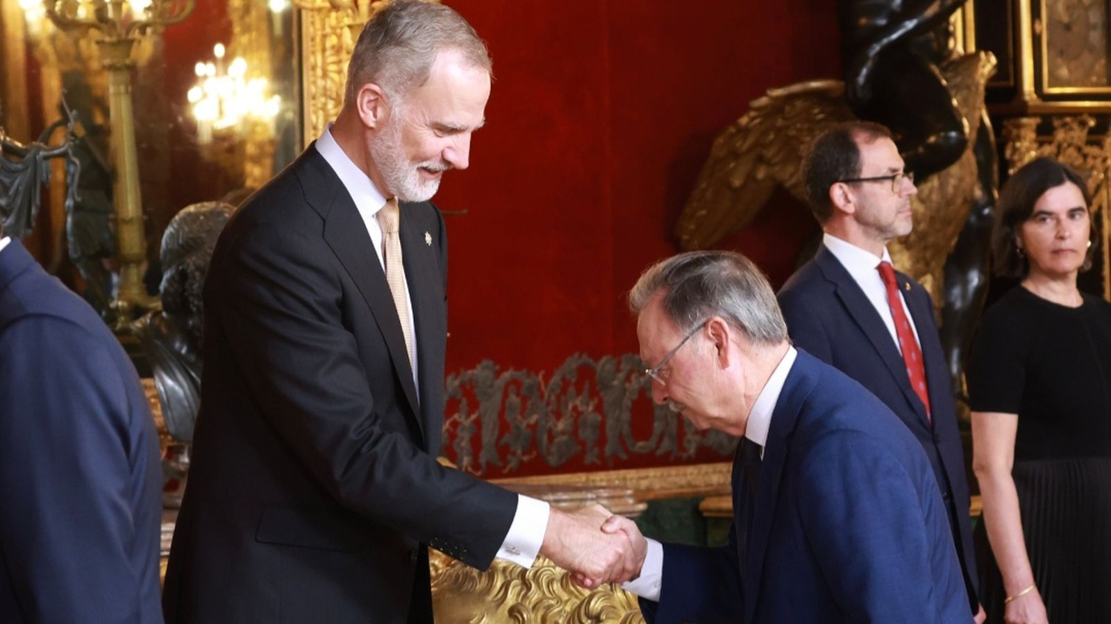 El presidente Vivas saluda al Rey de España, Felipe VI