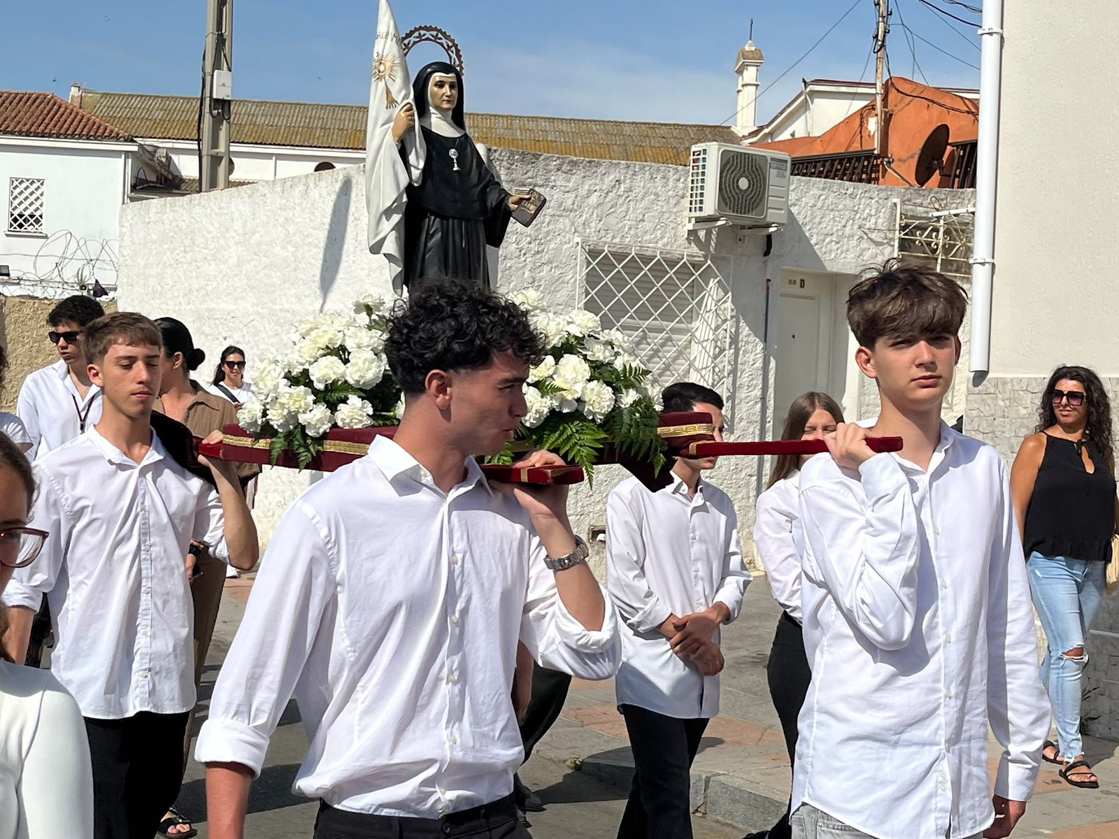La gran fiesta de Santa María Micaela reúne a familias, alumnos y profesores en una jornada inolvidable