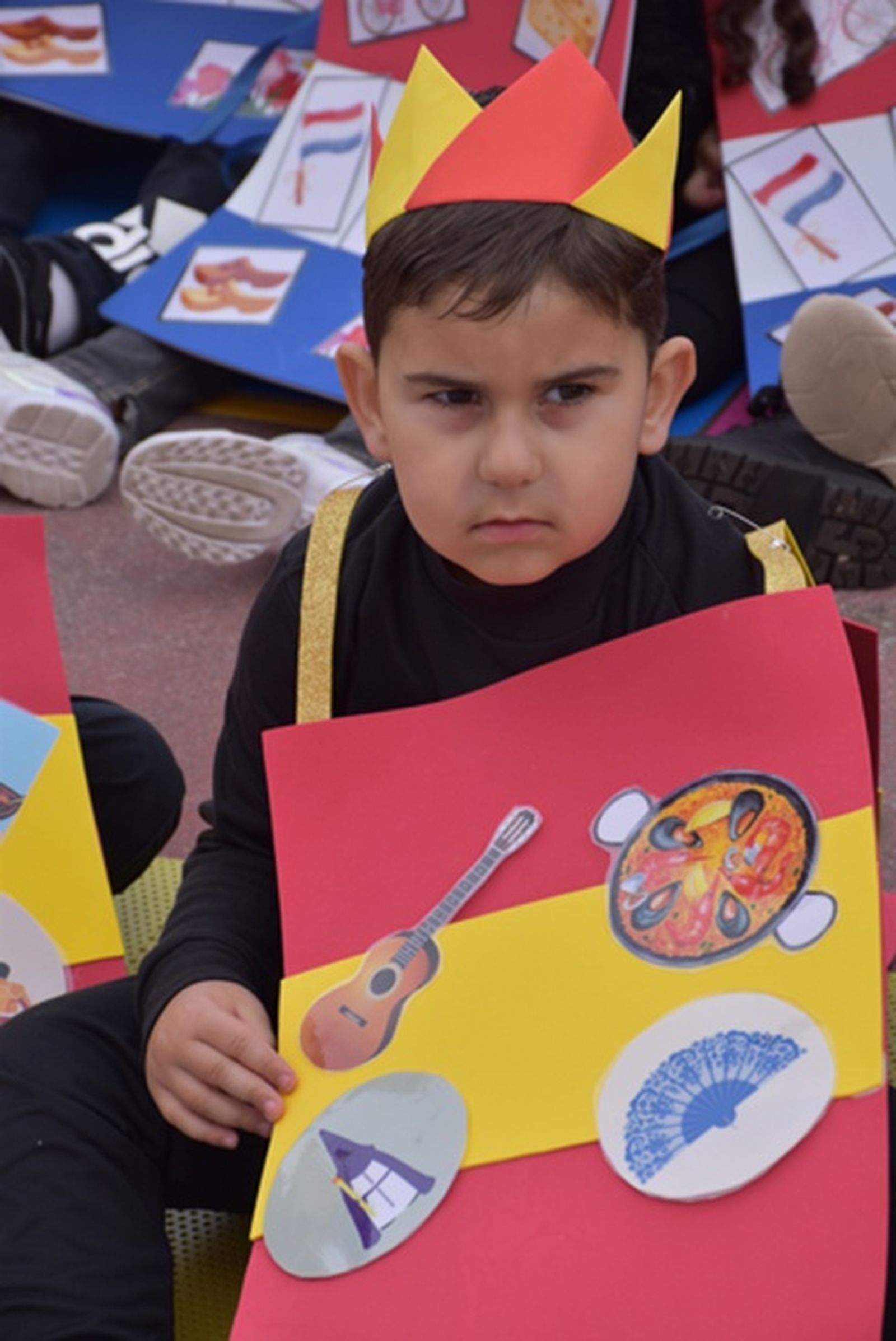 Pasacalles del Colegio Valle-Inclán. / FOTO NICOL'S