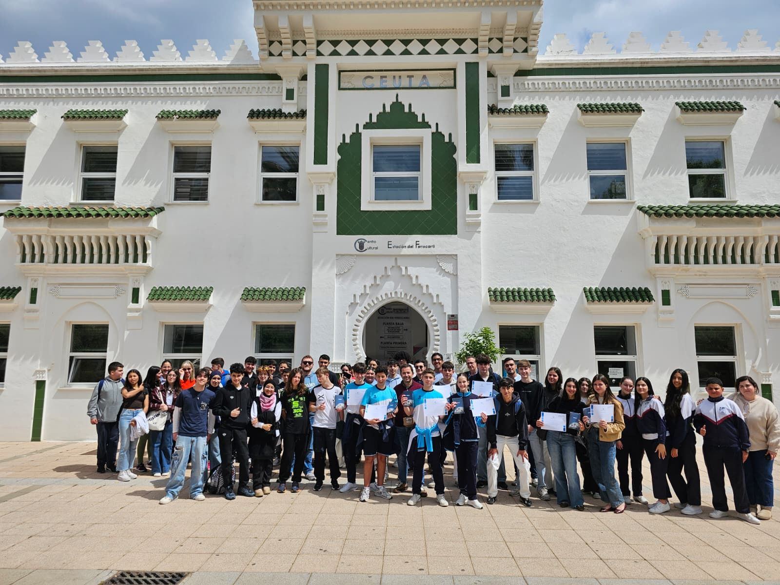 Alumnos de La Inmaculada y San Agustín representarán a Ceuta en las Olimpiadas Entreredes
