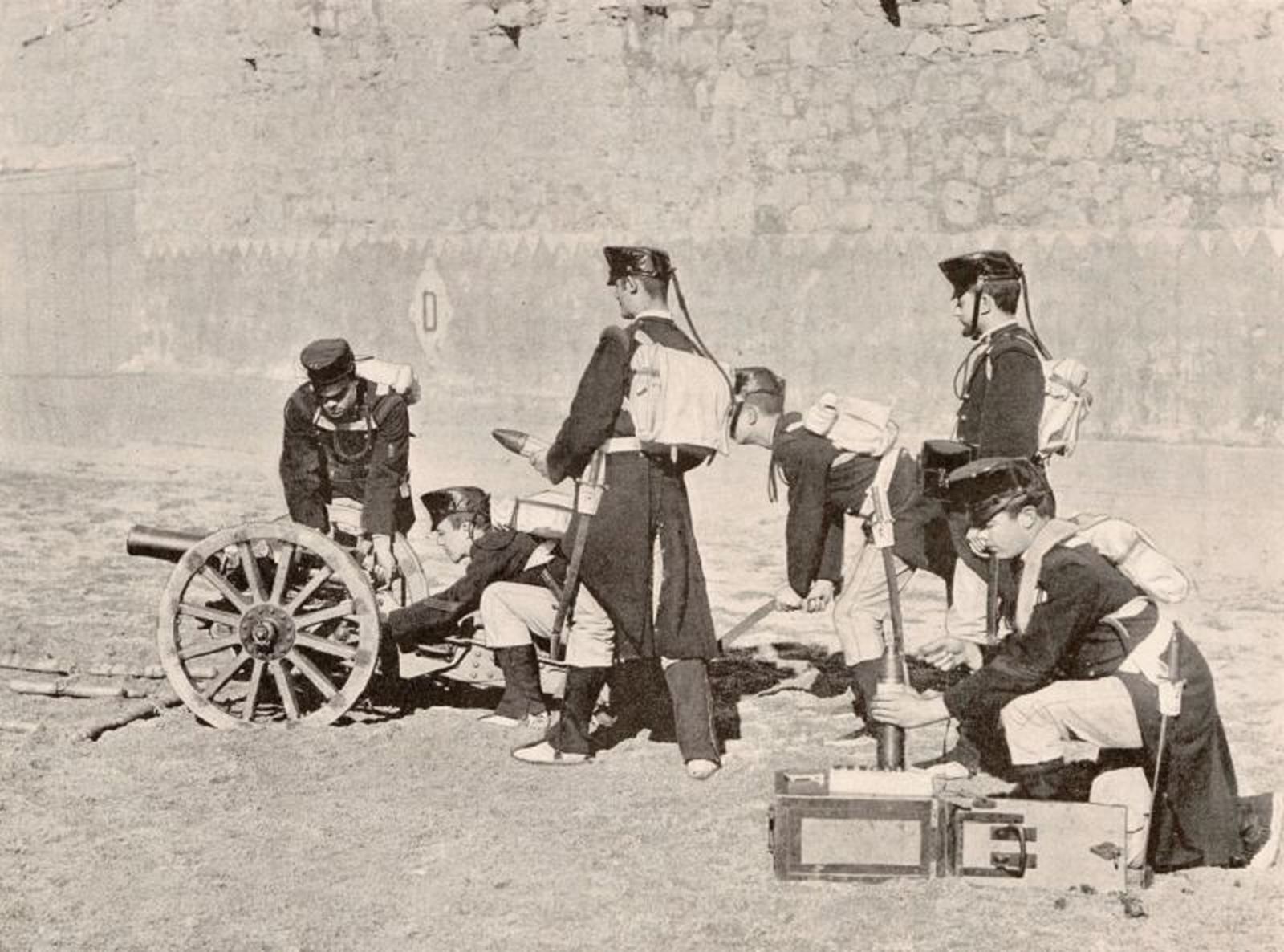 Cañón de artillería del Siglo XVIII.