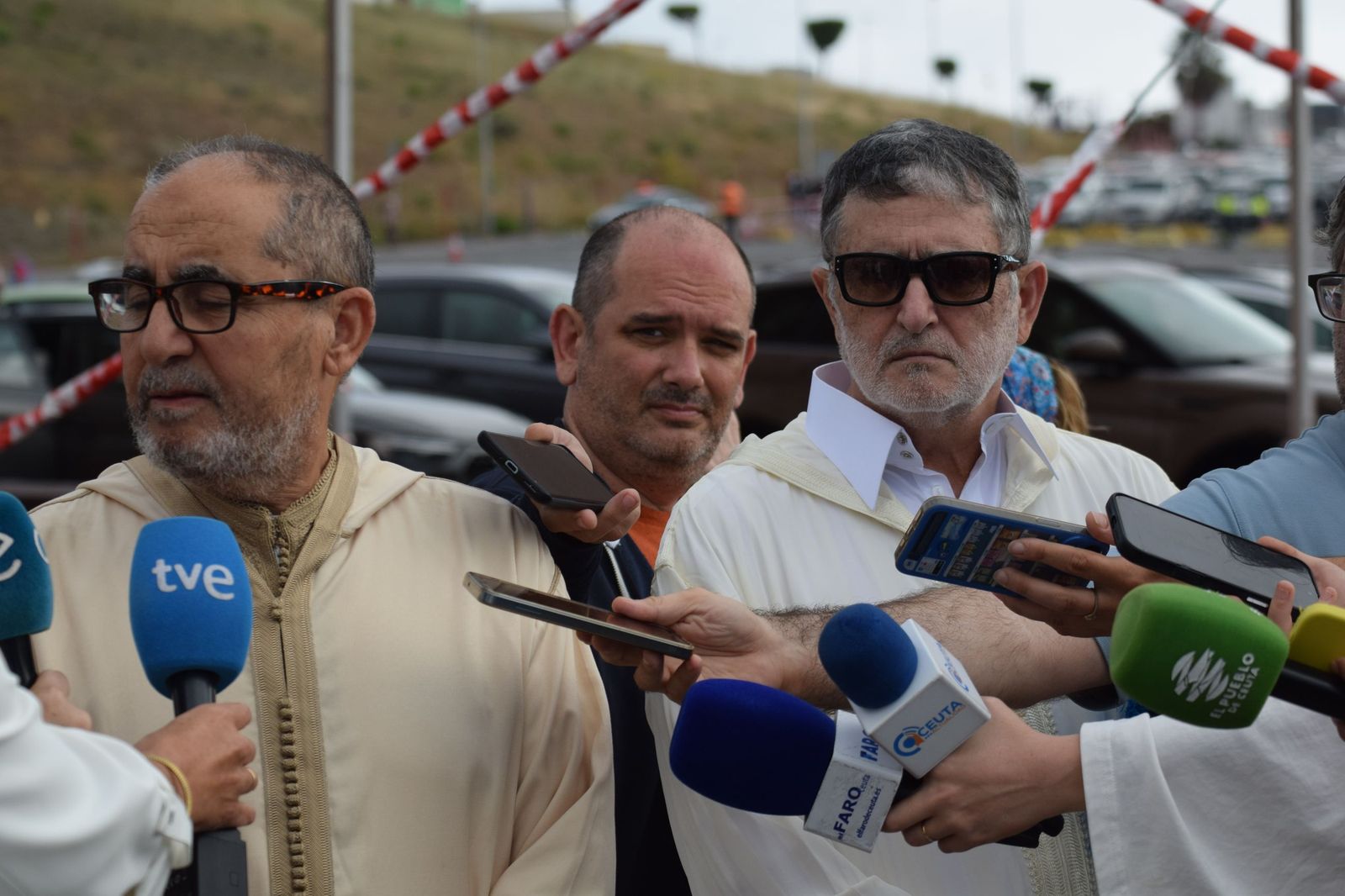 Devoción y respeto en otro rezo multitudinario en Ceuta