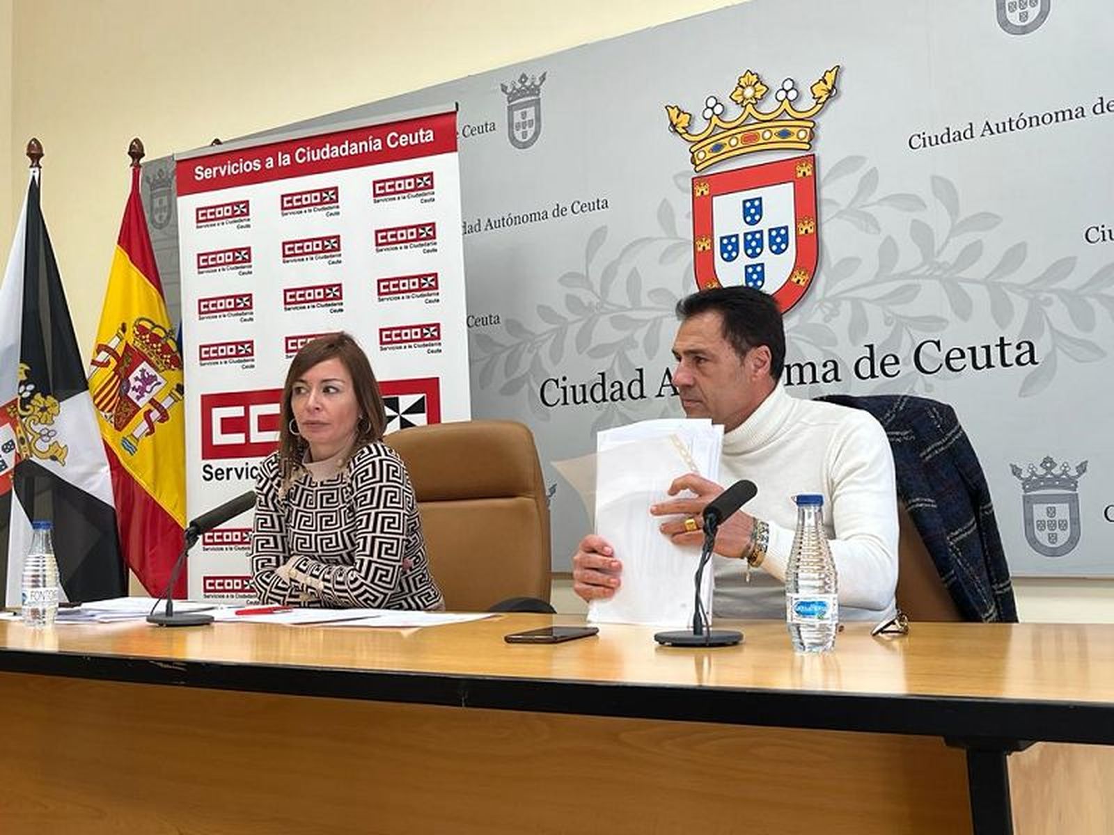 La presidenta del Comité de Empresa, Yolanda Díaz, y el secretario de Organización de CCOO, José Antonio López./ FOTO J.A.G.
