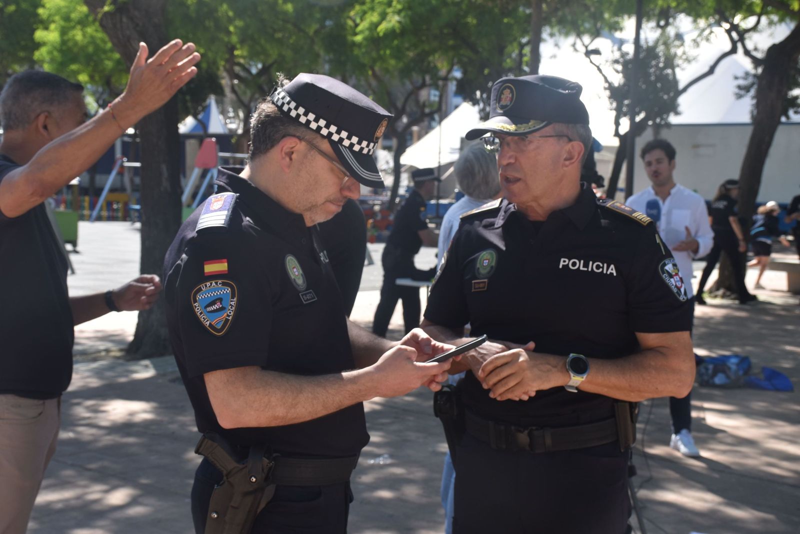 La Policía Local deslumbra a los pequeños de varios centros escolares