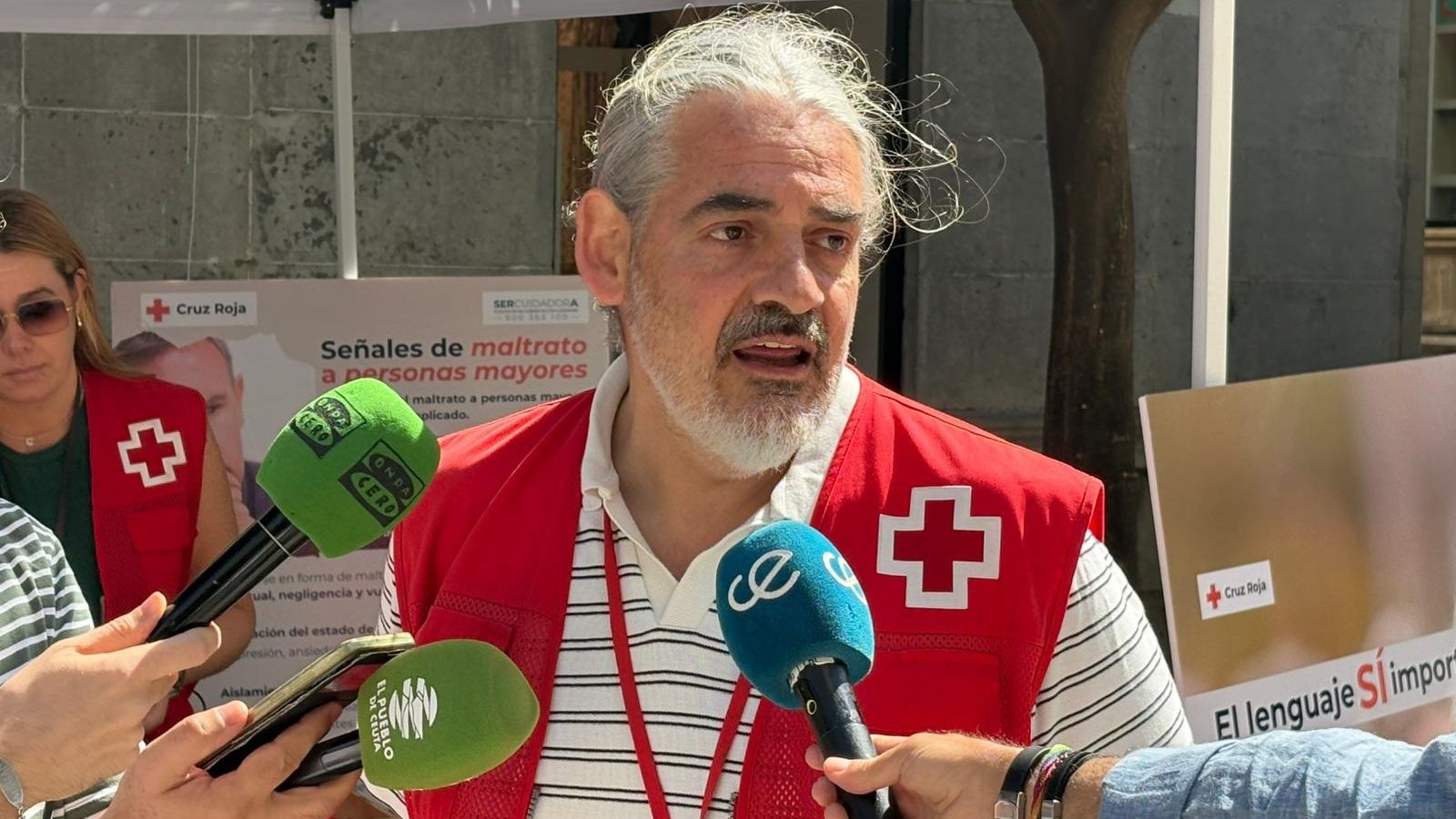 Gonzalo Llorente, psicólogo de Cruz Roja