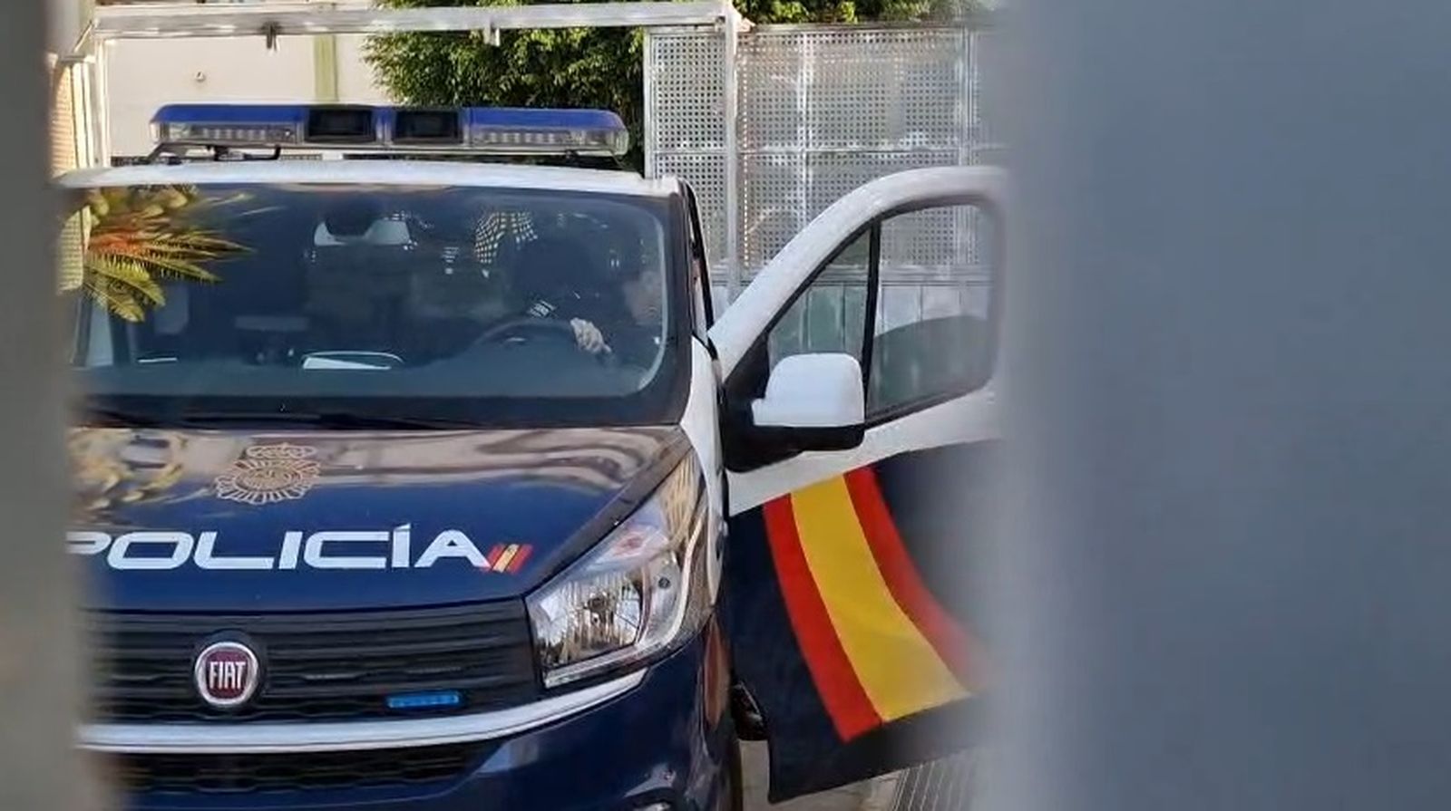 Los tres detenidos por la muerte del recién nacido vuelven a los Juzgados desde los calabozos Los tres detenidos por la muerte del recién nacido vuelven a los Juzgados desde los calabozos